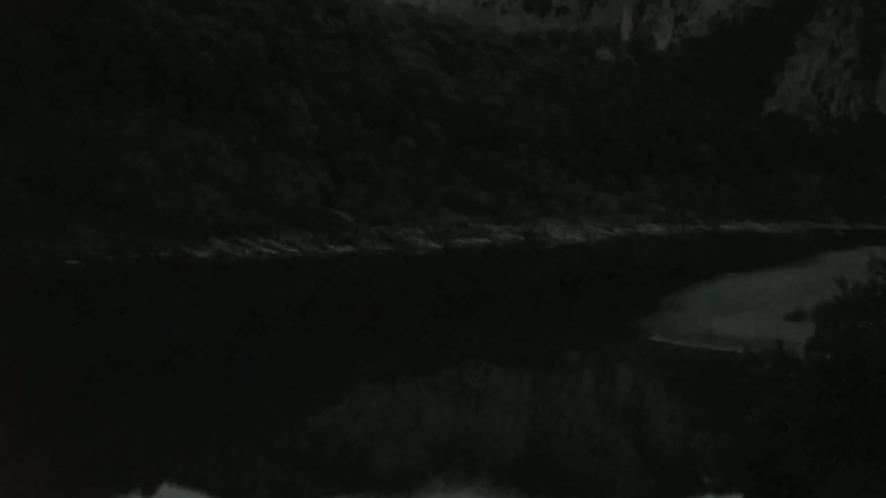 Vallon Pont d'Arc, Gorges de l'Ardèche (Ardeche River & Rafting) Live Cam - Largentière, Ardeche, Auvergne-Rhône-Alpes, France