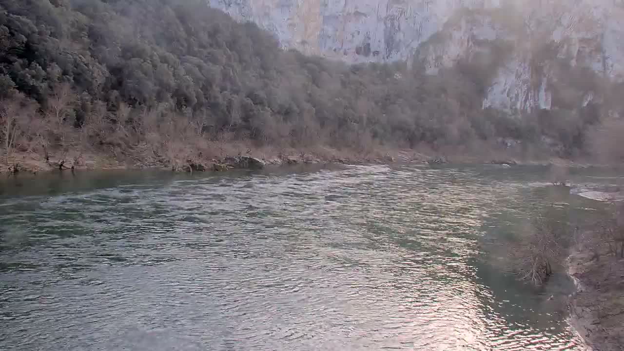 Vallon Pont d'Arc, Gorges de l'Ardèche (Ardeche River & Rafting) Live Cam - Largentière, Ardeche, Auvergne-Rhône-Alpes, France