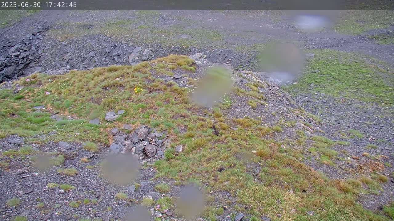 Val Cenis Village, Col de la Met Summit Pass & Lac du Mont-Cenis Lake Live Cam - Saint-Jean-de-Maurienne, Savoie, Auvergne-Rhône-Alpes, France
