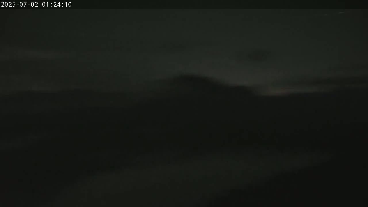 Val Cenis Village, Col de la Met Summit Pass & Lac du Mont-Cenis Lake Live Cam - Saint-Jean-de-Maurienne, Savoie, Auvergne-Rhône-Alpes, France