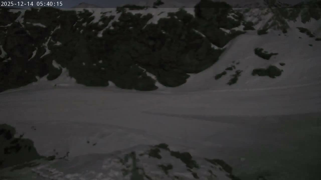 Val Cenis Village, Col de la Met Summit Pass & Lac du Mont-Cenis Lake Live Cam - Saint-Jean-de-Maurienne, Savoie, Auvergne-Rhône-Alpes, France