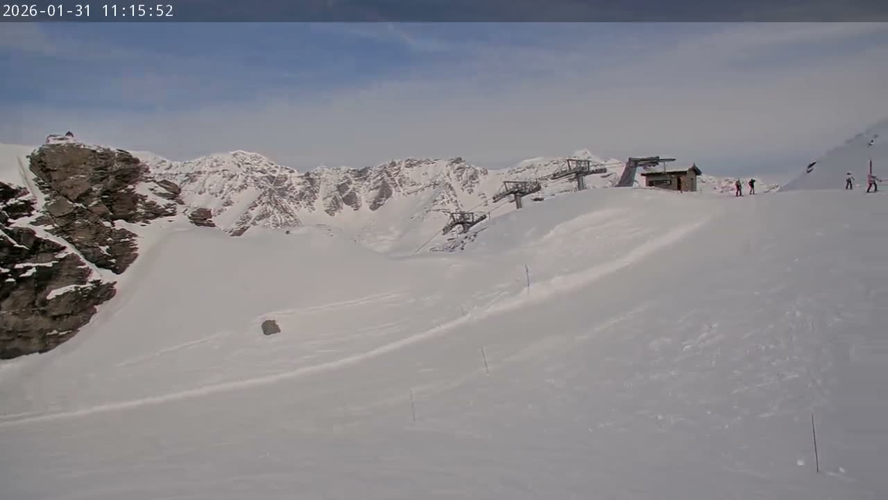 Val Cenis Village, Col de la Met Summit Pass & Lac du Mont-Cenis Lake Live Cam - Saint-Jean-de-Maurienne, Savoie, Auvergne-Rhône-Alpes, France