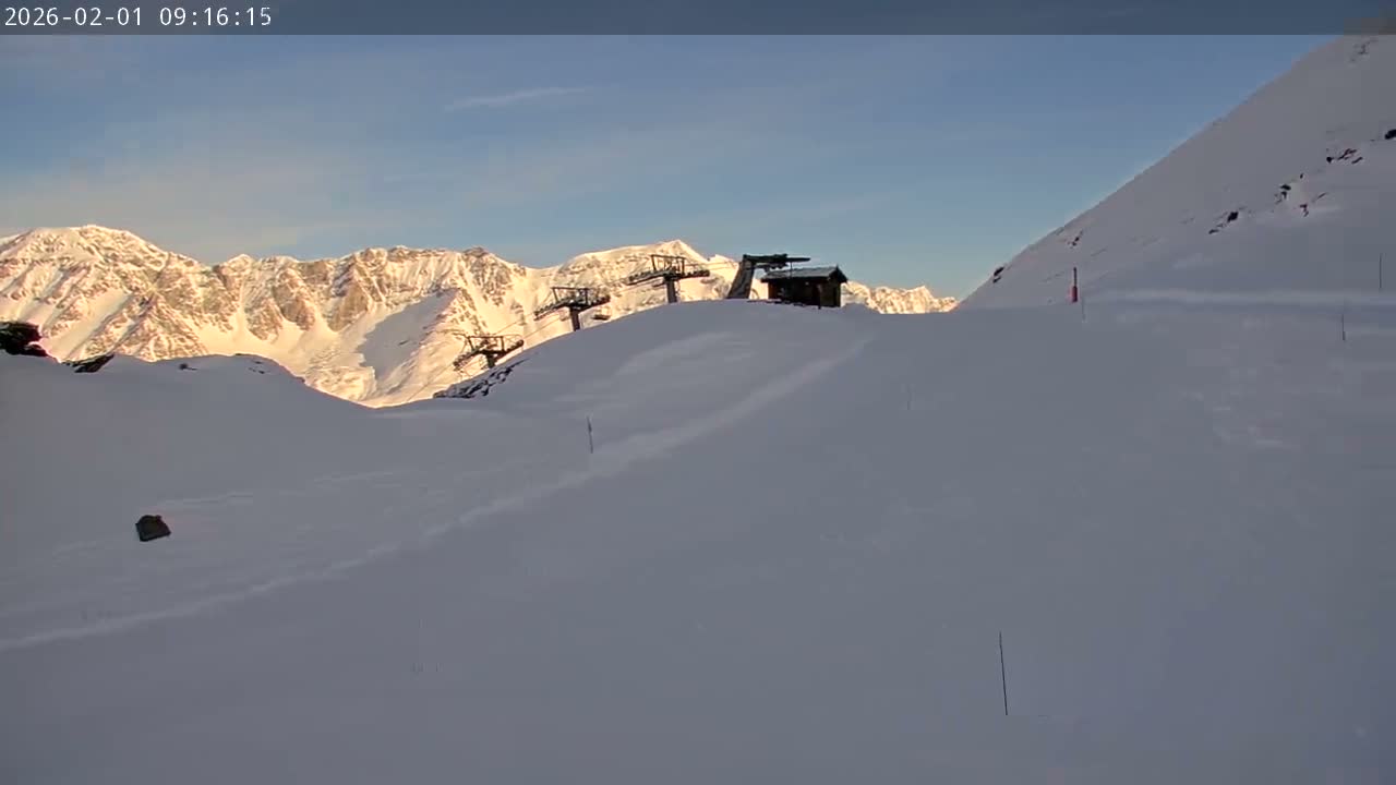 Val Cenis Village, Col de la Met Summit Pass & Lac du Mont-Cenis Lake Live Cam - Saint-Jean-de-Maurienne, Savoie, Auvergne-Rhône-Alpes, France