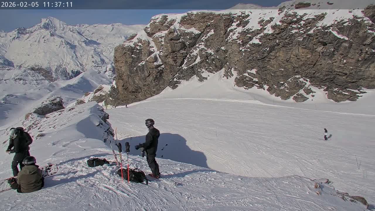 Val Cenis Village, Col de la Met Summit Pass & Lac du Mont-Cenis Lake Live Cam - Saint-Jean-de-Maurienne, Savoie, Auvergne-Rhône-Alpes, France