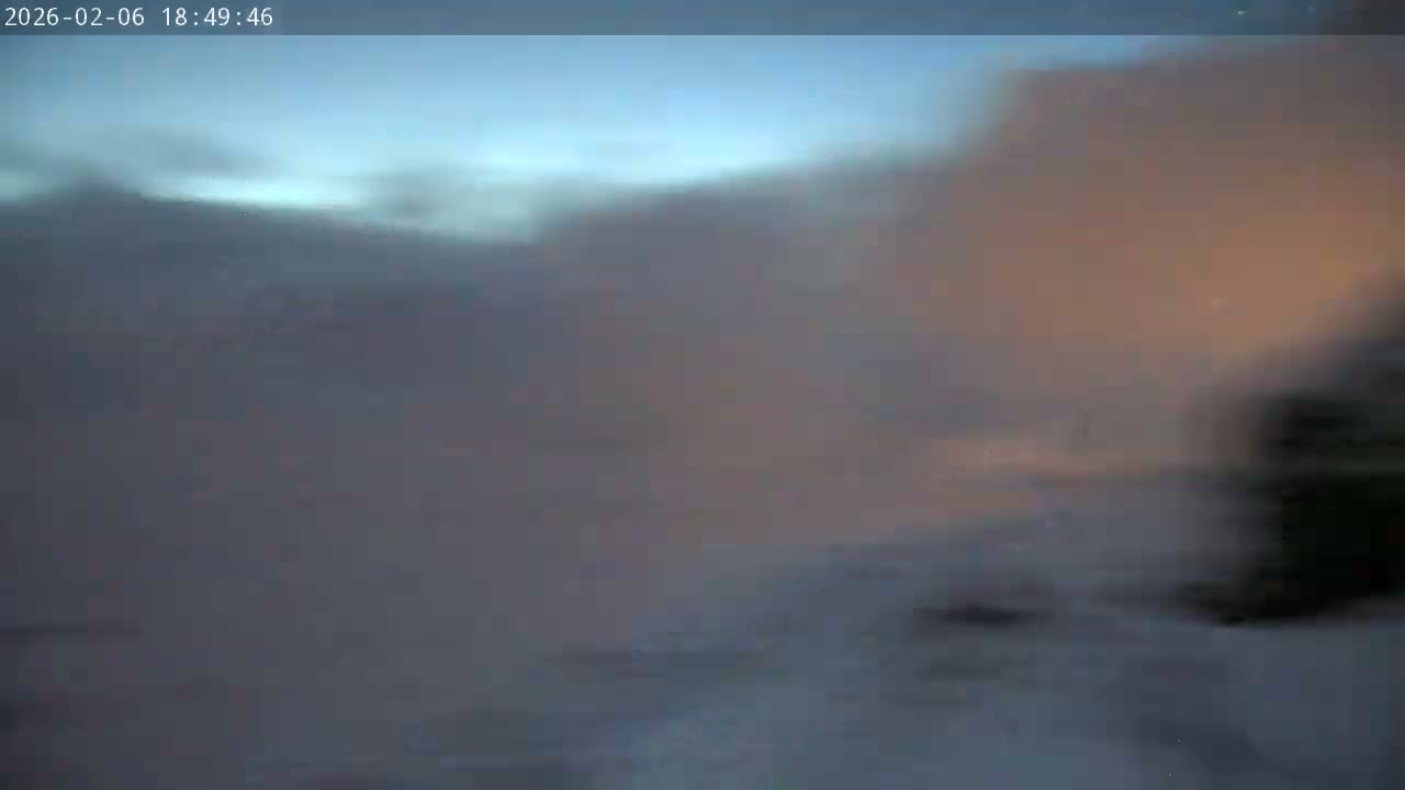 Val Cenis Village, Col de la Met Summit Pass & Lac du Mont-Cenis Lake Live Cam - Saint-Jean-de-Maurienne, Savoie, Auvergne-Rhône-Alpes, France