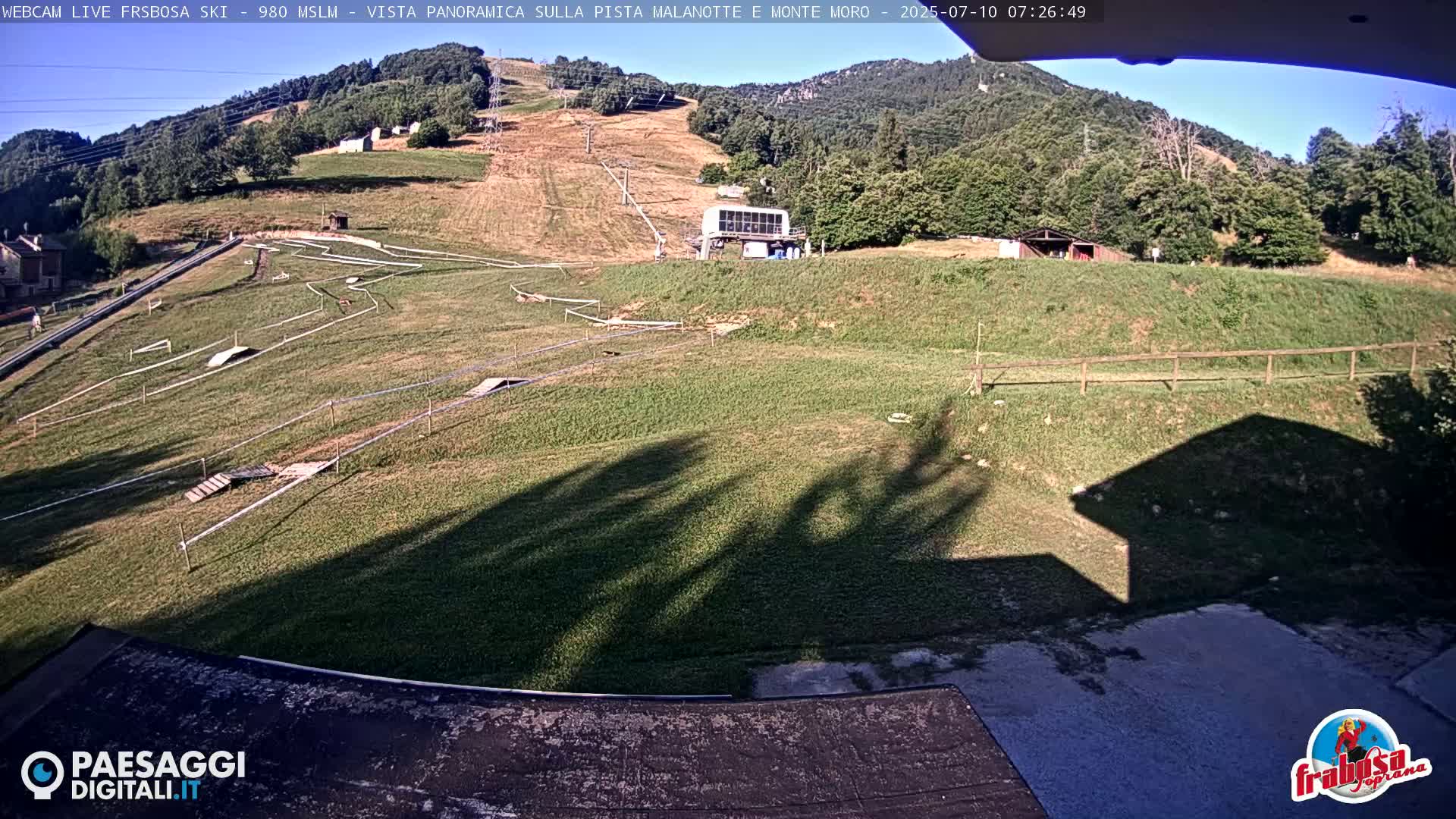 Frabosa , Prato Nevoso Village & Ski Slopes Live Cam - Cuneo, Piedmont, Italy