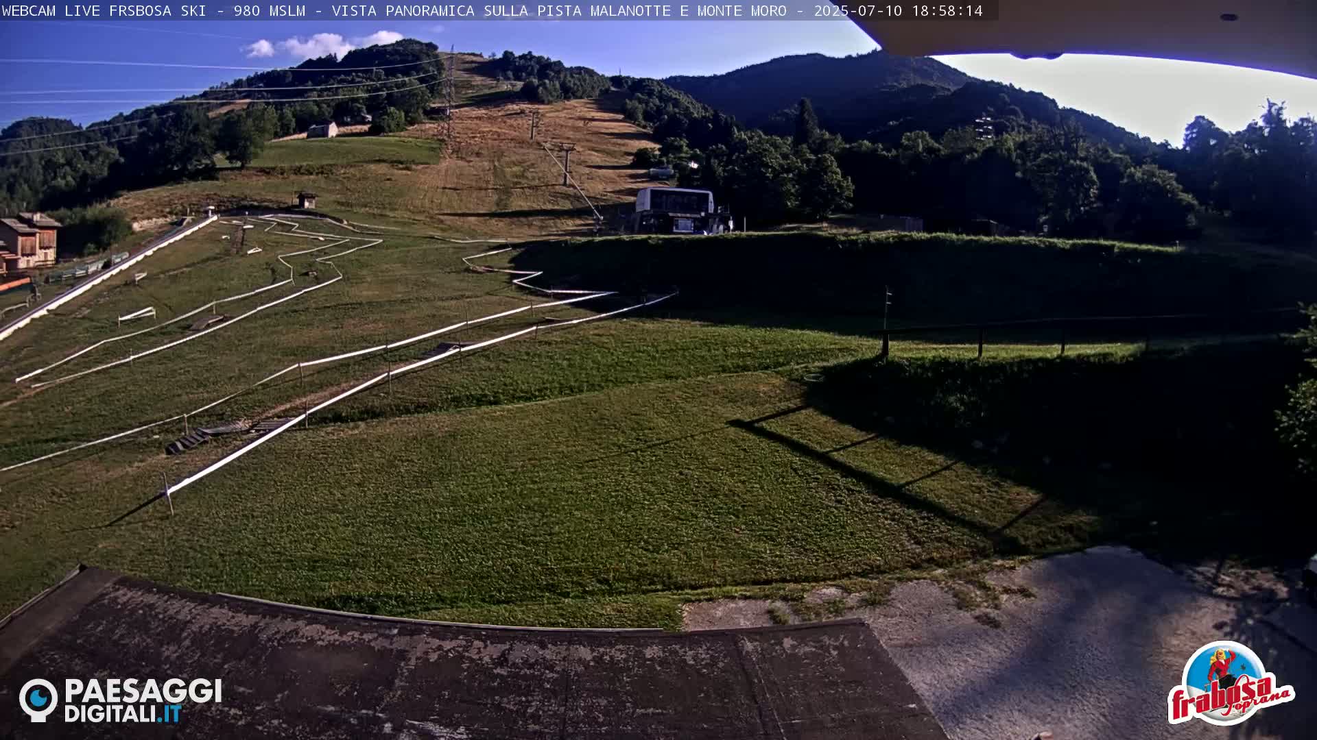 Frabosa , Prato Nevoso Village & Ski Slopes Live Cam - Cuneo, Piedmont, Italy