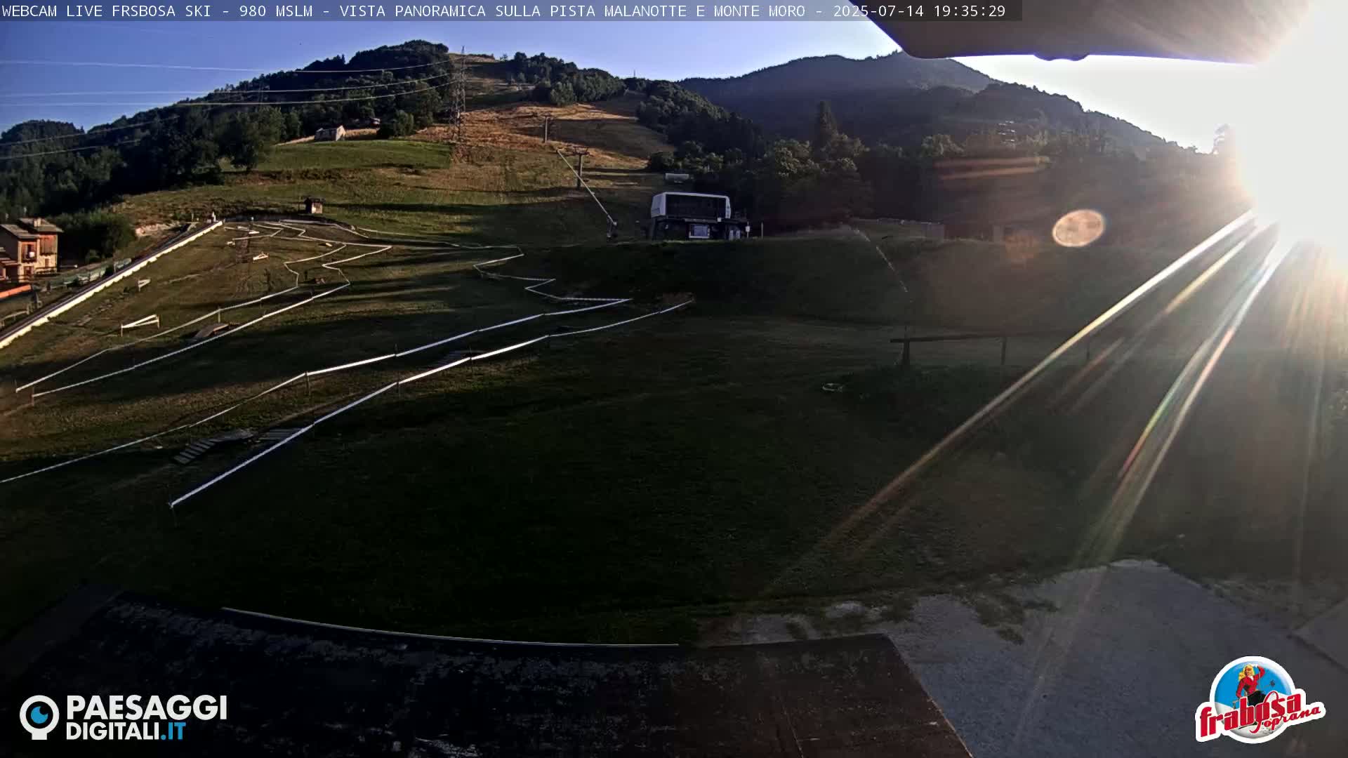 Frabosa , Prato Nevoso Village & Ski Slopes Live Cam - Cuneo, Piedmont, Italy