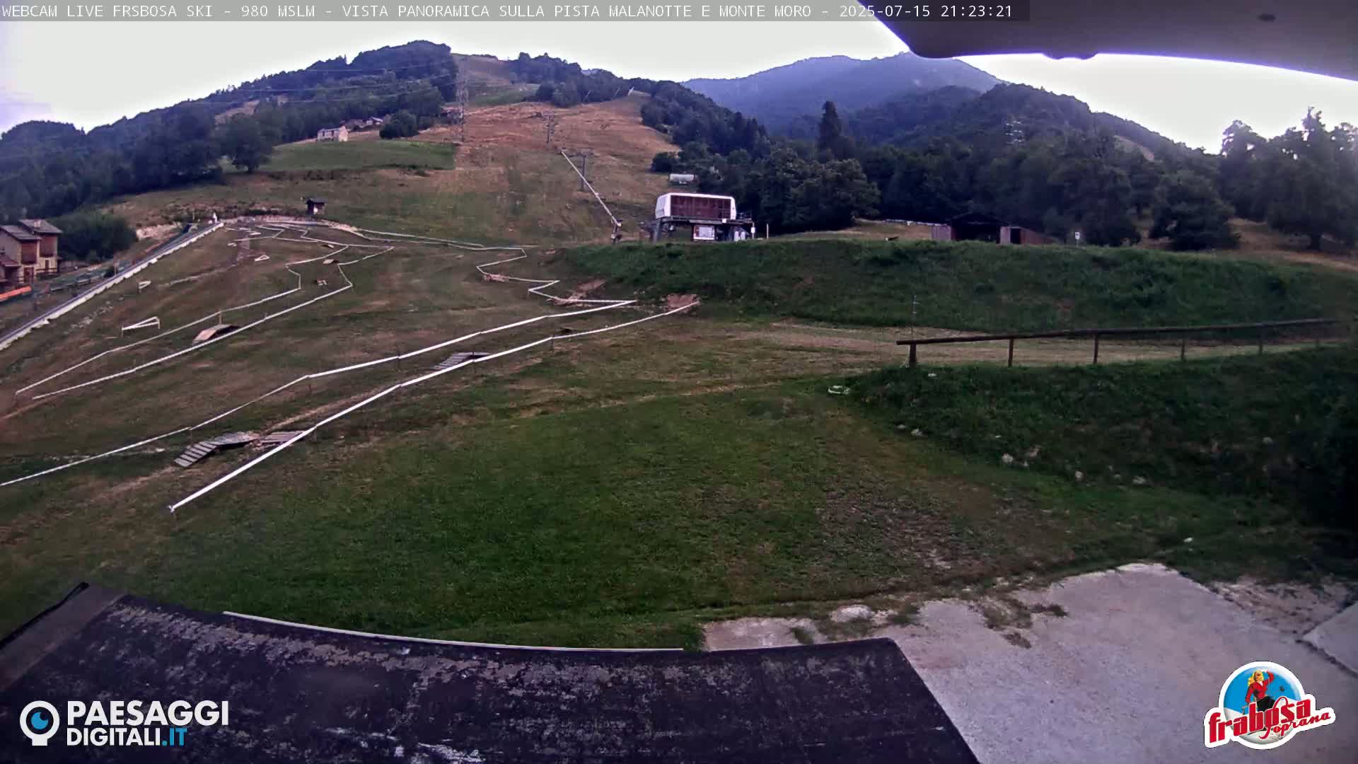 Frabosa , Prato Nevoso Village & Ski Slopes Live Cam - Cuneo, Piedmont, Italy