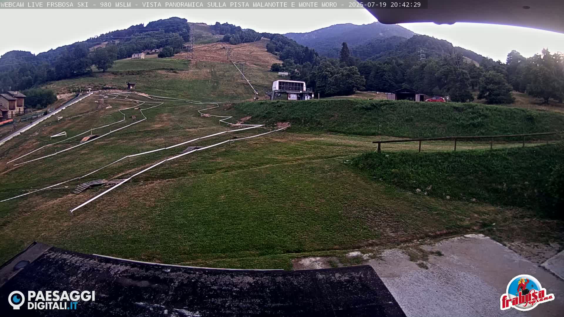 Frabosa , Prato Nevoso Village & Ski Slopes Live Cam - Cuneo, Piedmont, Italy