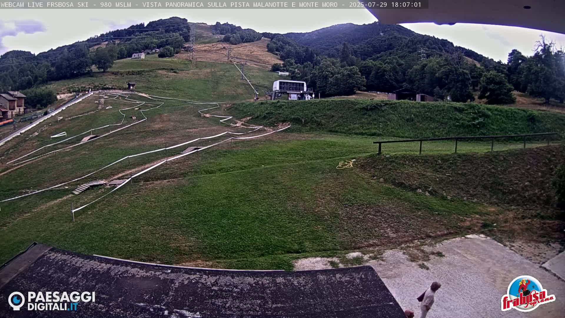 Frabosa , Prato Nevoso Village & Ski Slopes Live Cam - Cuneo, Piedmont, Italy