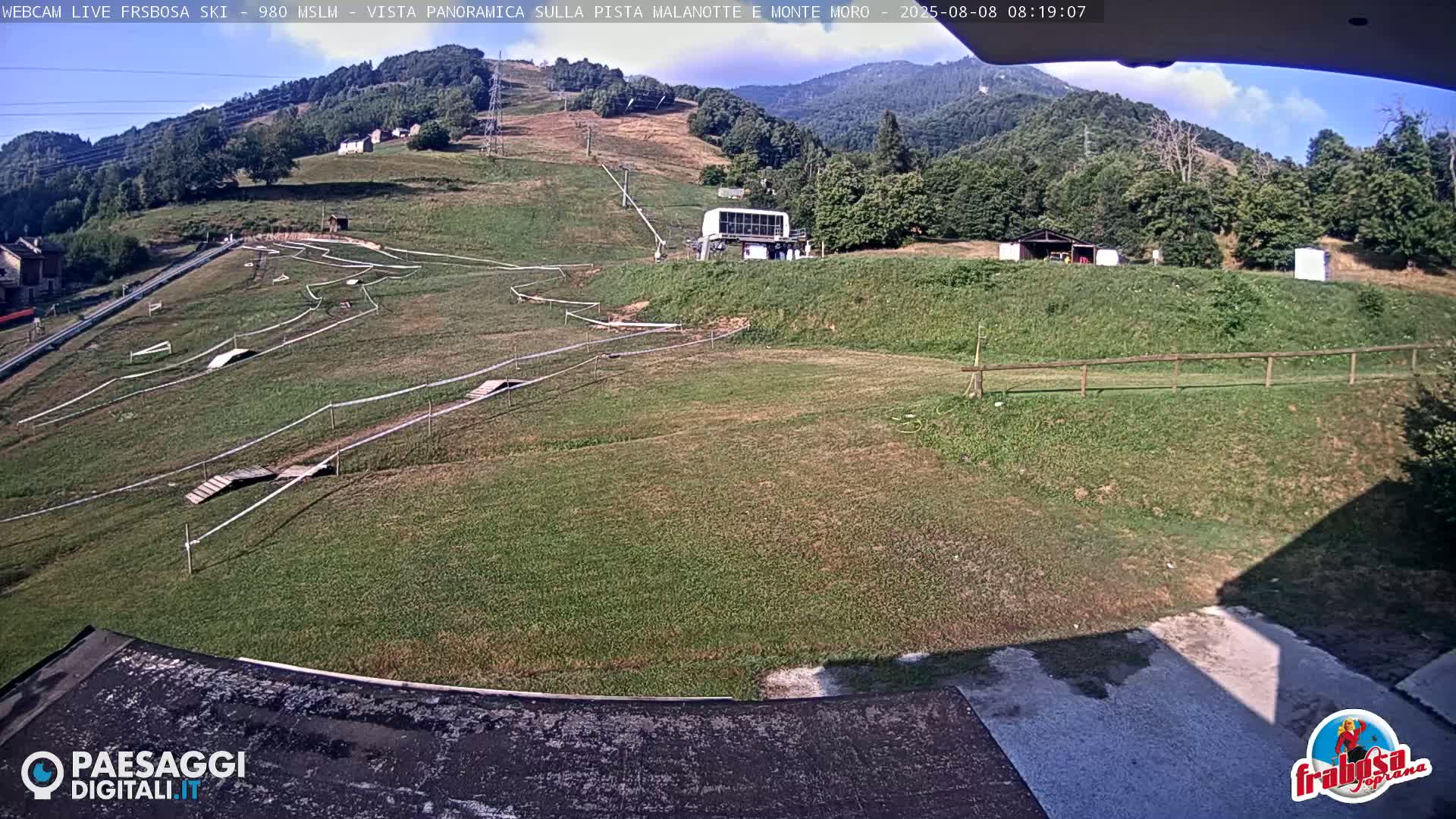 Frabosa , Prato Nevoso Village & Ski Slopes Live Cam - Cuneo, Piedmont, Italy