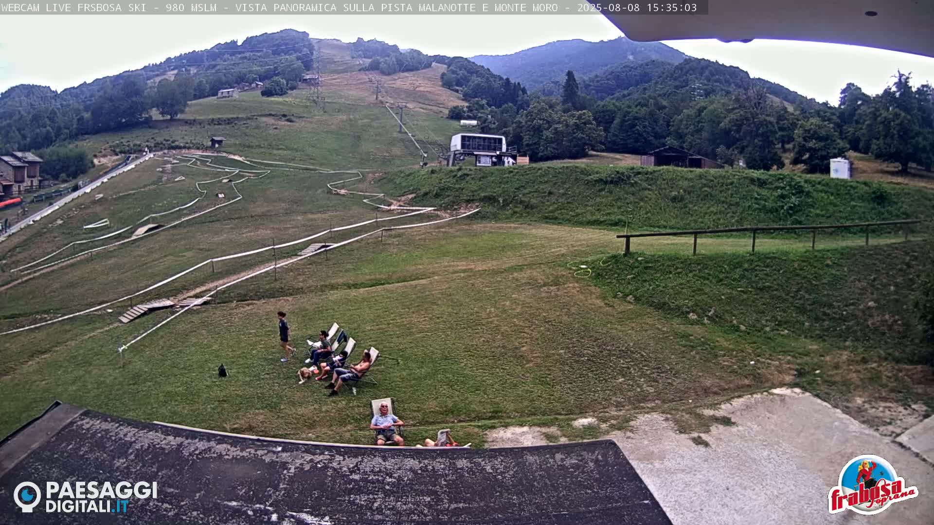 Frabosa , Prato Nevoso Village & Ski Slopes Live Cam - Cuneo, Piedmont, Italy