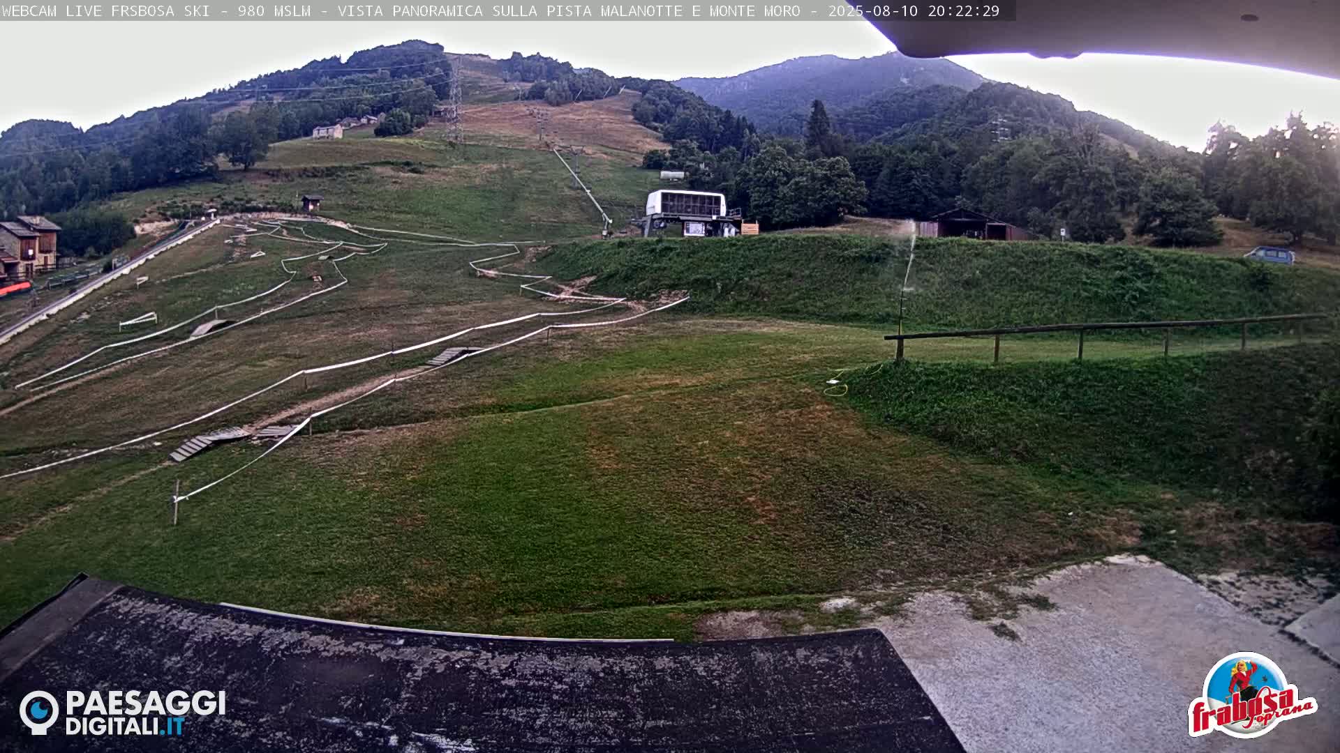 Frabosa , Prato Nevoso Village & Ski Slopes Live Cam - Cuneo, Piedmont, Italy