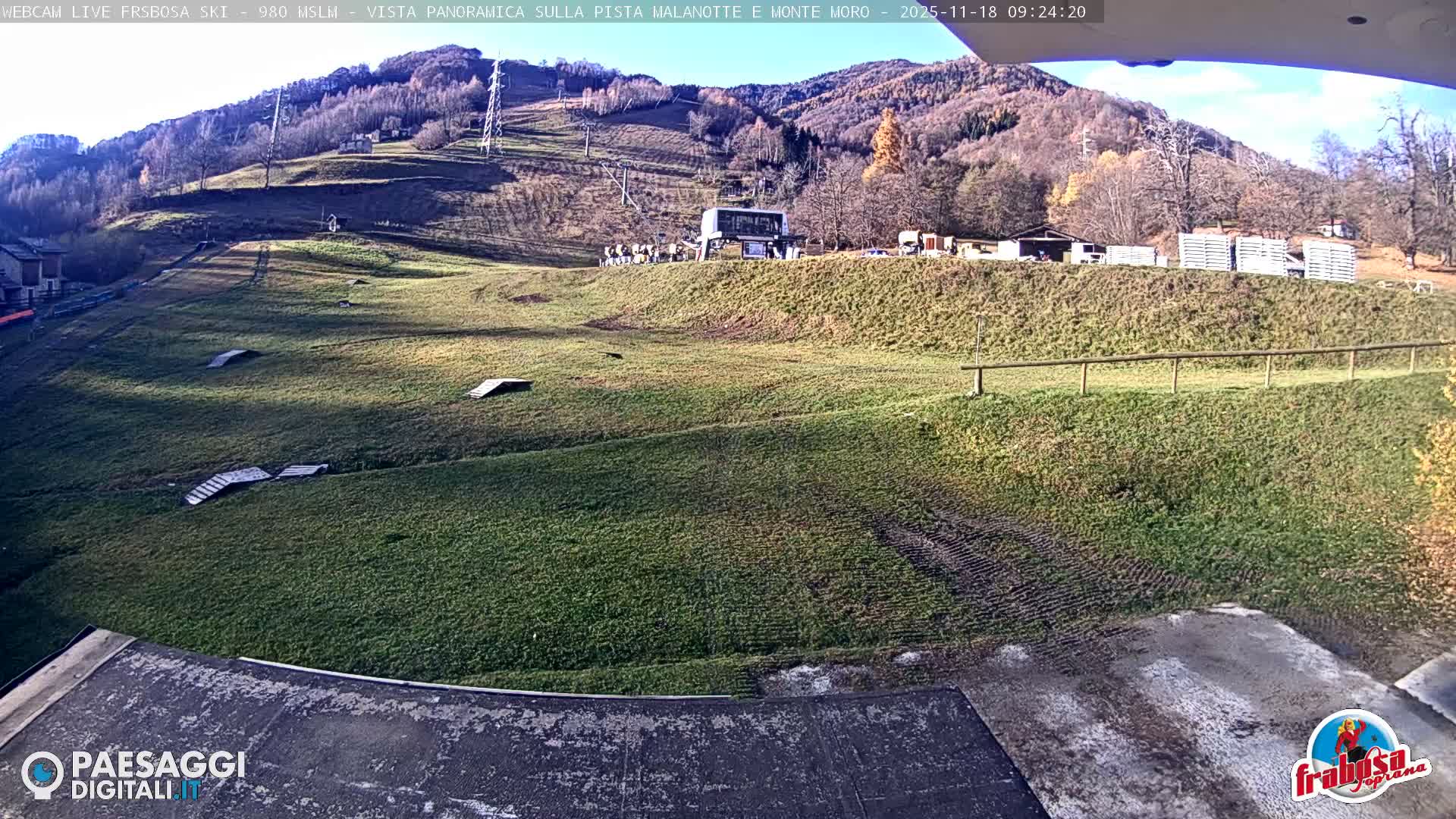 Frabosa , Prato Nevoso Village & Ski Slopes Live Cam - Cuneo, Piedmont, Italy