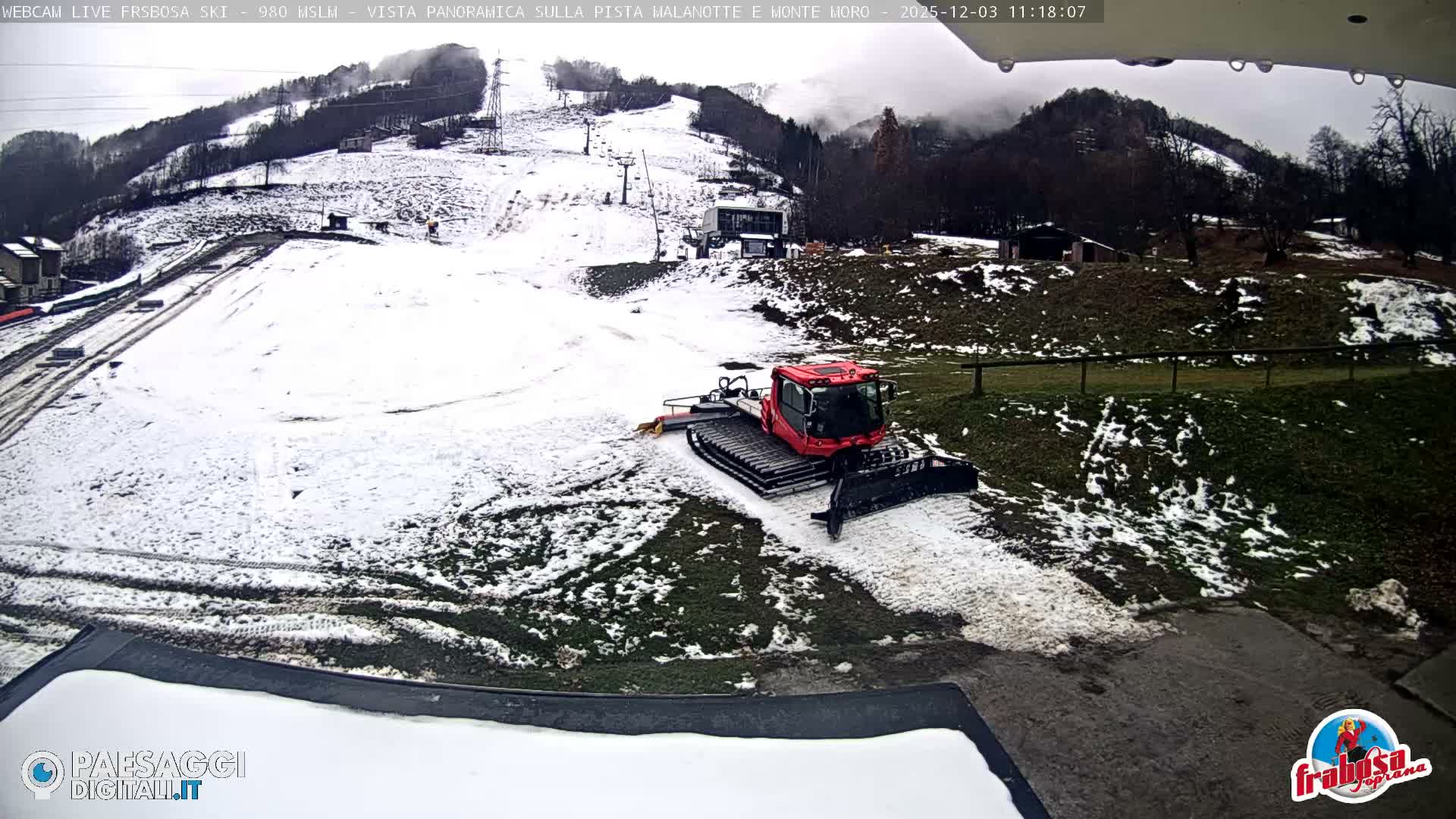 Frabosa , Prato Nevoso Village & Ski Slopes Live Cam - Cuneo, Piedmont, Italy