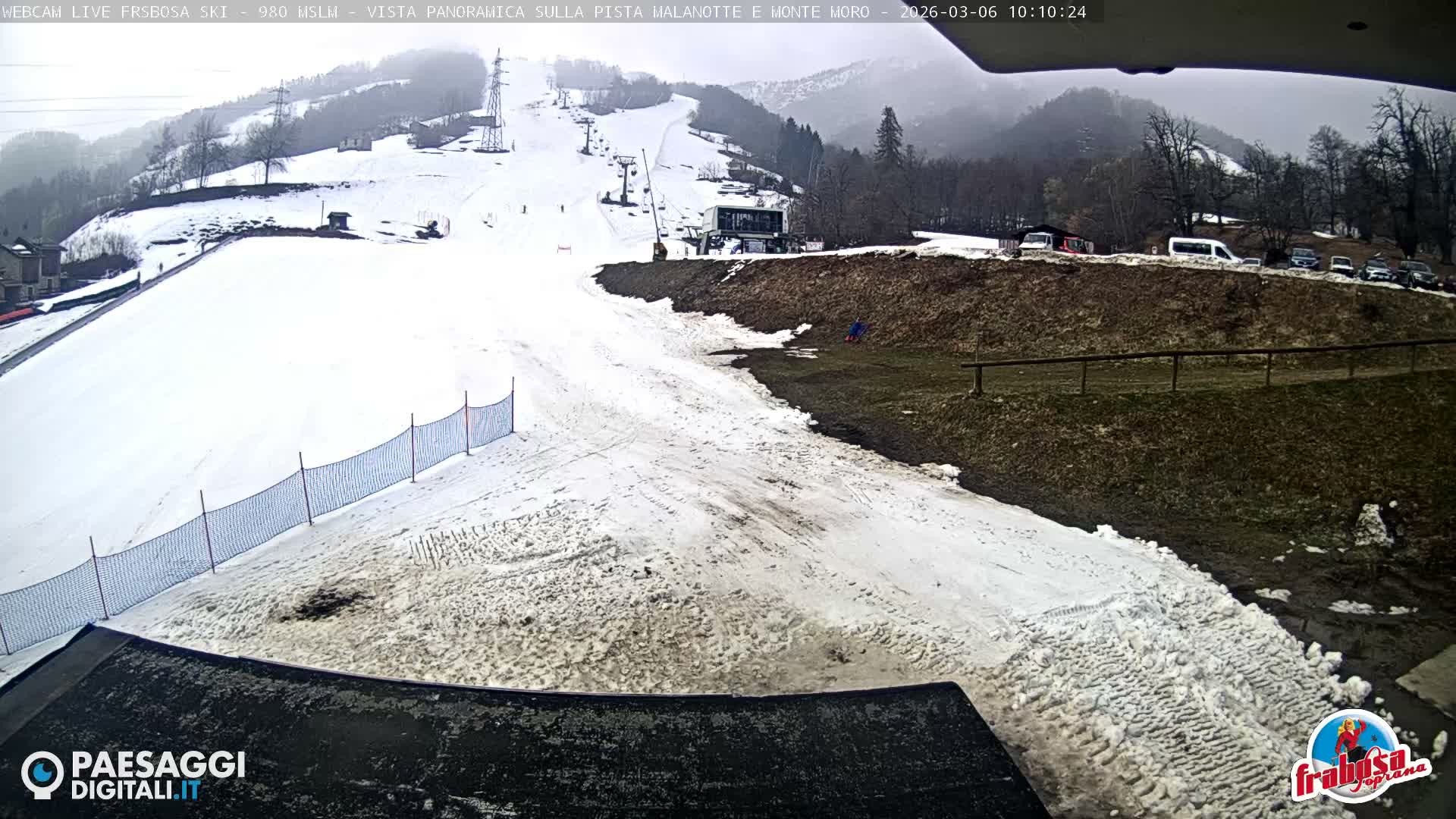 Frabosa , Prato Nevoso Village & Ski Slopes Live Cam - Cuneo, Piedmont, Italy