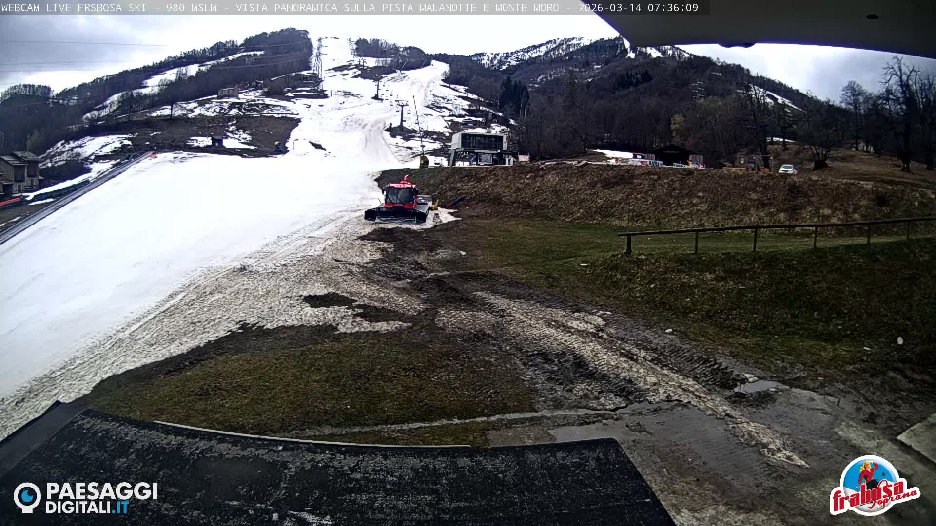 Frabosa , Prato Nevoso Village & Ski Slopes Live Cam - Cuneo, Piedmont, Italy