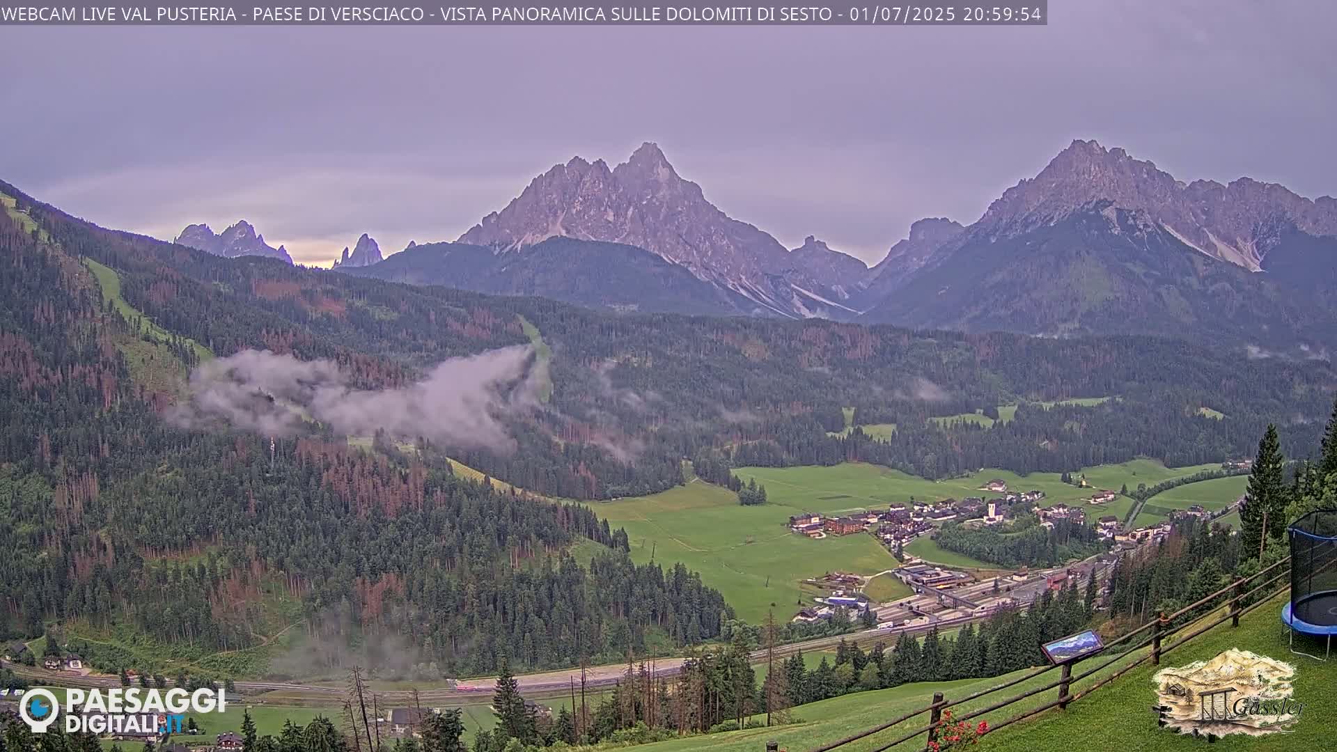 Val Pusteria (Puster Valley), Versciaco Vierschach Village & 3 Zinnen Dolomites Mountain View Live Cam - South Tyrol (Bolzano) , Trentino-South Tyrol (Trentino-Alto Adige/Südtirol), Italy