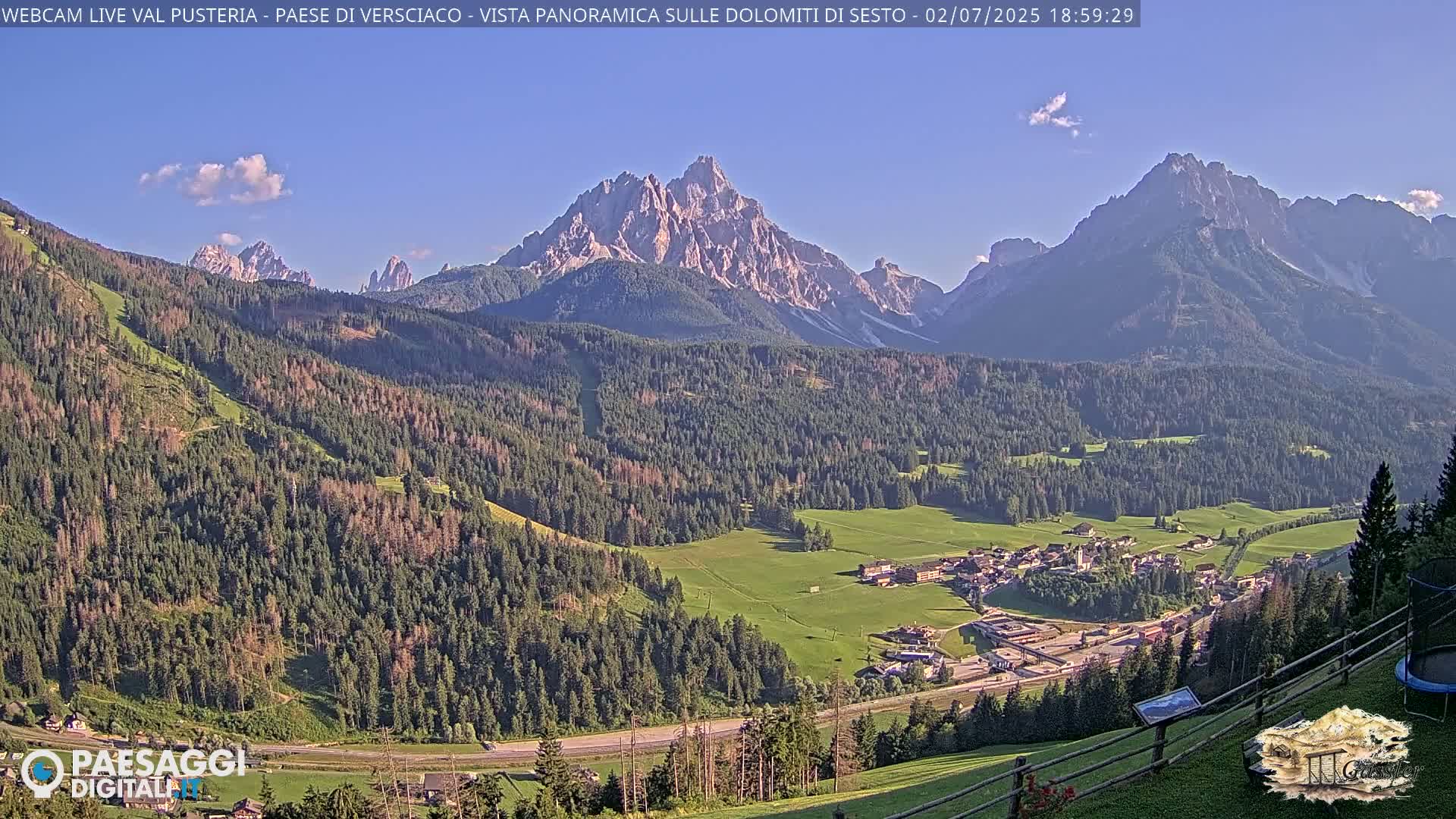 Val Pusteria (Puster Valley), Versciaco Vierschach Village & 3 Zinnen Dolomites Mountain View Live Cam - South Tyrol (Bolzano) , Trentino-South Tyrol (Trentino-Alto Adige/Südtirol), Italy