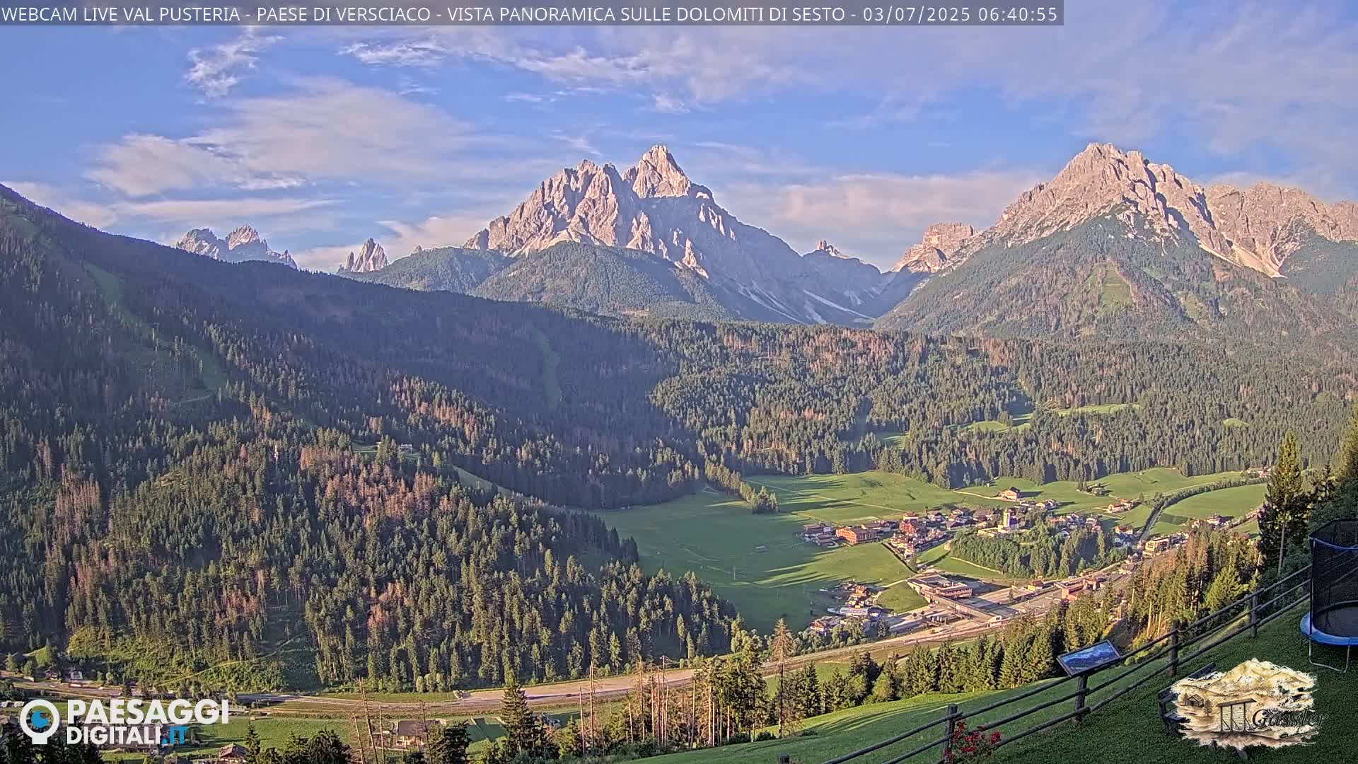 Val Pusteria (Puster Valley), Versciaco Vierschach Village & 3 Zinnen Dolomites Mountain View Live Cam - South Tyrol (Bolzano) , Trentino-South Tyrol (Trentino-Alto Adige/Südtirol), Italy
