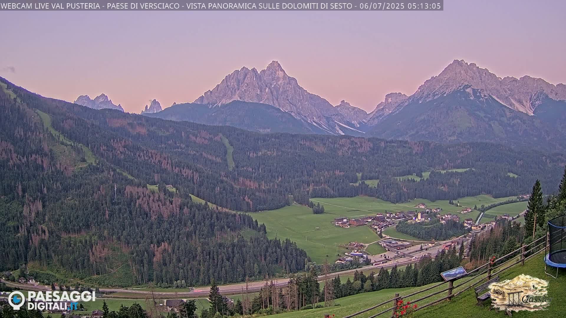 Val Pusteria (Puster Valley), Versciaco Vierschach Village & 3 Zinnen Dolomites Mountain View Live Cam - South Tyrol (Bolzano) , Trentino-South Tyrol (Trentino-Alto Adige/Südtirol), Italy
