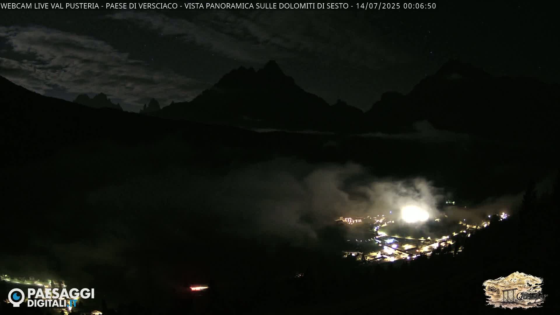 Val Pusteria (Puster Valley), Versciaco Vierschach Village & 3 Zinnen Dolomites Mountain View Live Cam - South Tyrol (Bolzano) , Trentino-South Tyrol (Trentino-Alto Adige/Südtirol), Italy