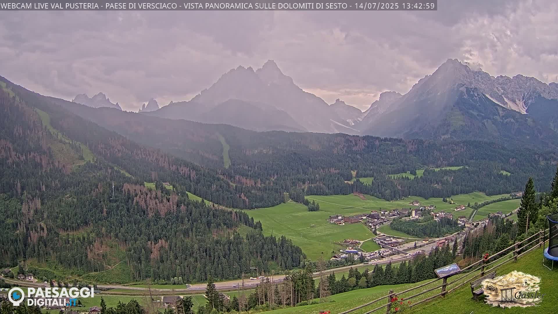 Val Pusteria (Puster Valley), Versciaco Vierschach Village & 3 Zinnen Dolomites Mountain View Live Cam - South Tyrol (Bolzano) , Trentino-South Tyrol (Trentino-Alto Adige/Südtirol), Italy