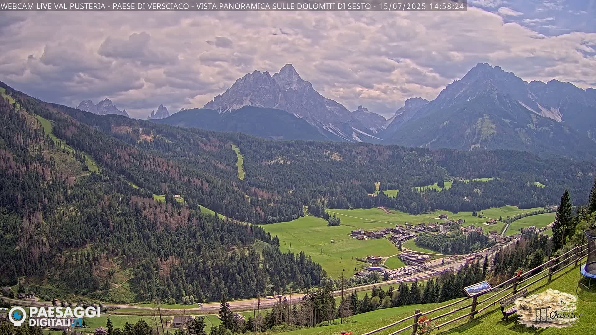 Val Pusteria (Puster Valley), Versciaco Vierschach Village & 3 Zinnen Dolomites Mountain View Live Cam - South Tyrol (Bolzano) , Trentino-South Tyrol (Trentino-Alto Adige/Südtirol), Italy