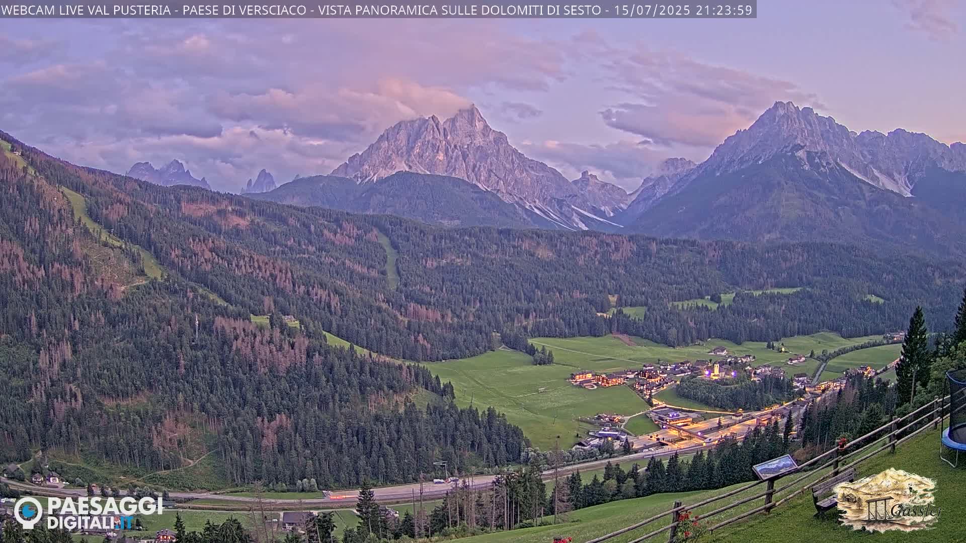 Val Pusteria (Puster Valley), Versciaco Vierschach Village & 3 Zinnen Dolomites Mountain View Live Cam - South Tyrol (Bolzano) , Trentino-South Tyrol (Trentino-Alto Adige/Südtirol), Italy