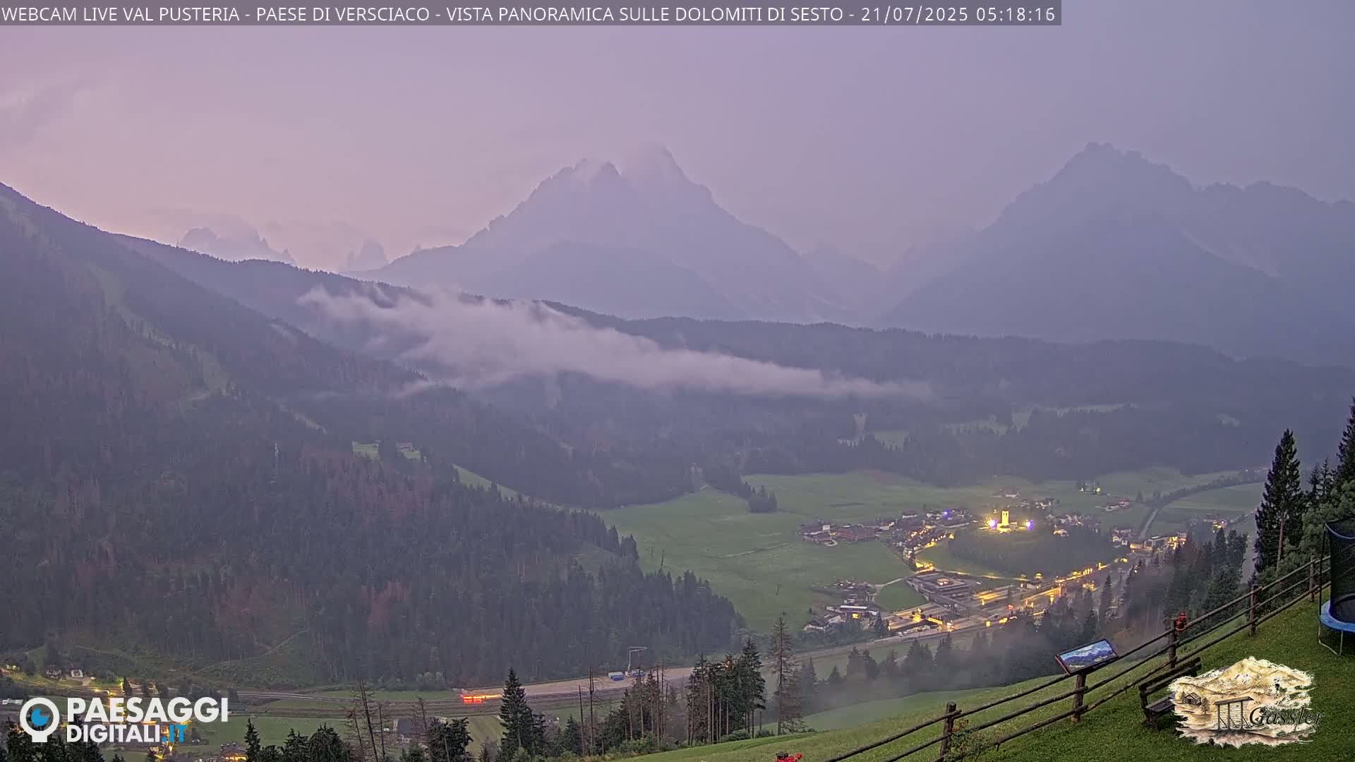 Val Pusteria (Puster Valley), Versciaco Vierschach Village & 3 Zinnen Dolomites Mountain View Live Cam - South Tyrol (Bolzano) , Trentino-South Tyrol (Trentino-Alto Adige/Südtirol), Italy