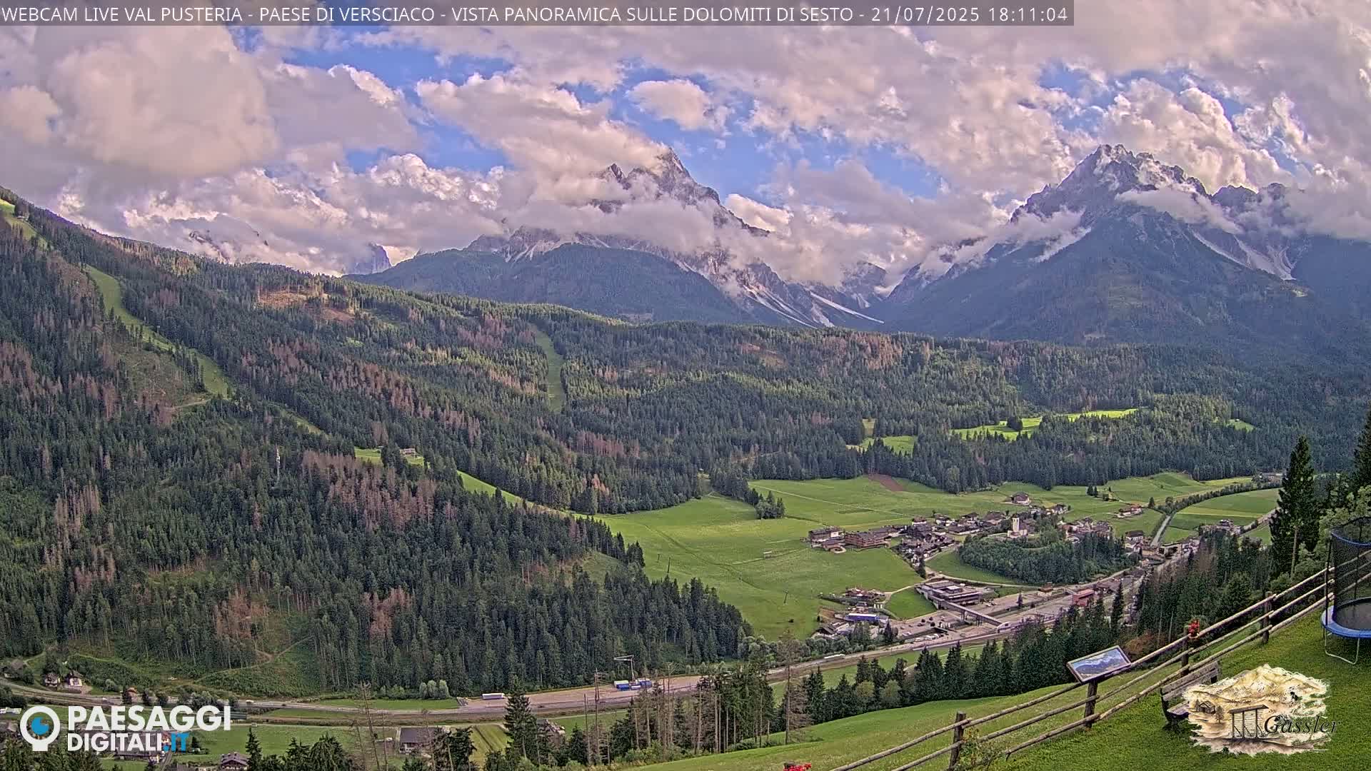 Val Pusteria (Puster Valley), Versciaco Vierschach Village & 3 Zinnen Dolomites Mountain View Live Cam - South Tyrol (Bolzano) , Trentino-South Tyrol (Trentino-Alto Adige/Südtirol), Italy