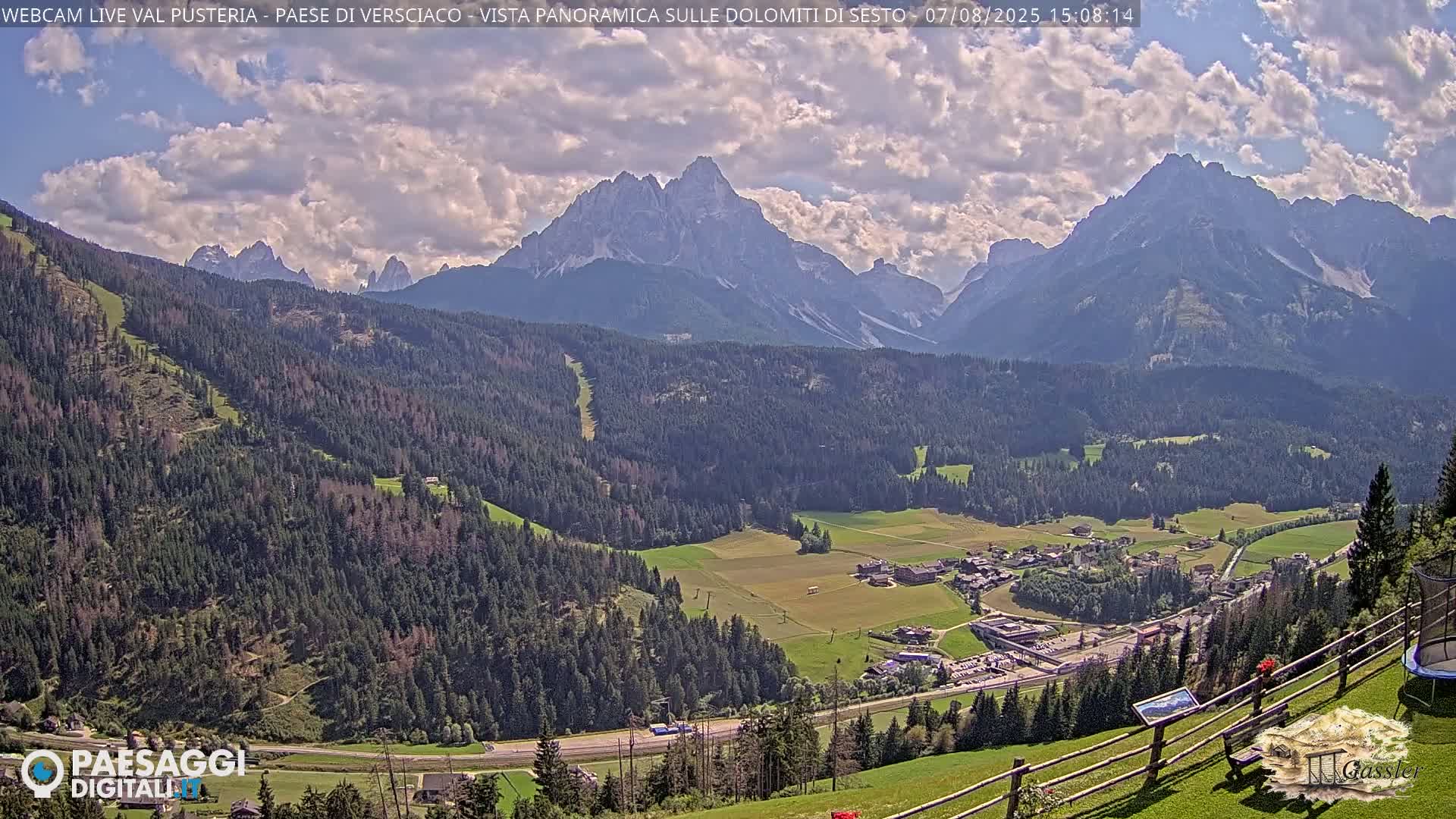 Val Pusteria (Puster Valley), Versciaco Vierschach Village & 3 Zinnen Dolomites Mountain View Live Cam - South Tyrol (Bolzano) , Trentino-South Tyrol (Trentino-Alto Adige/Südtirol), Italy