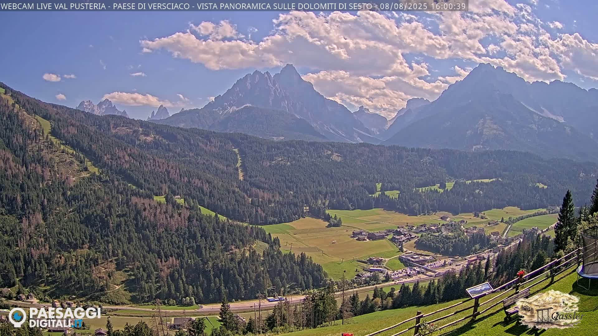 Val Pusteria (Puster Valley), Versciaco Vierschach Village & 3 Zinnen Dolomites Mountain View Live Cam - South Tyrol (Bolzano) , Trentino-South Tyrol (Trentino-Alto Adige/Südtirol), Italy