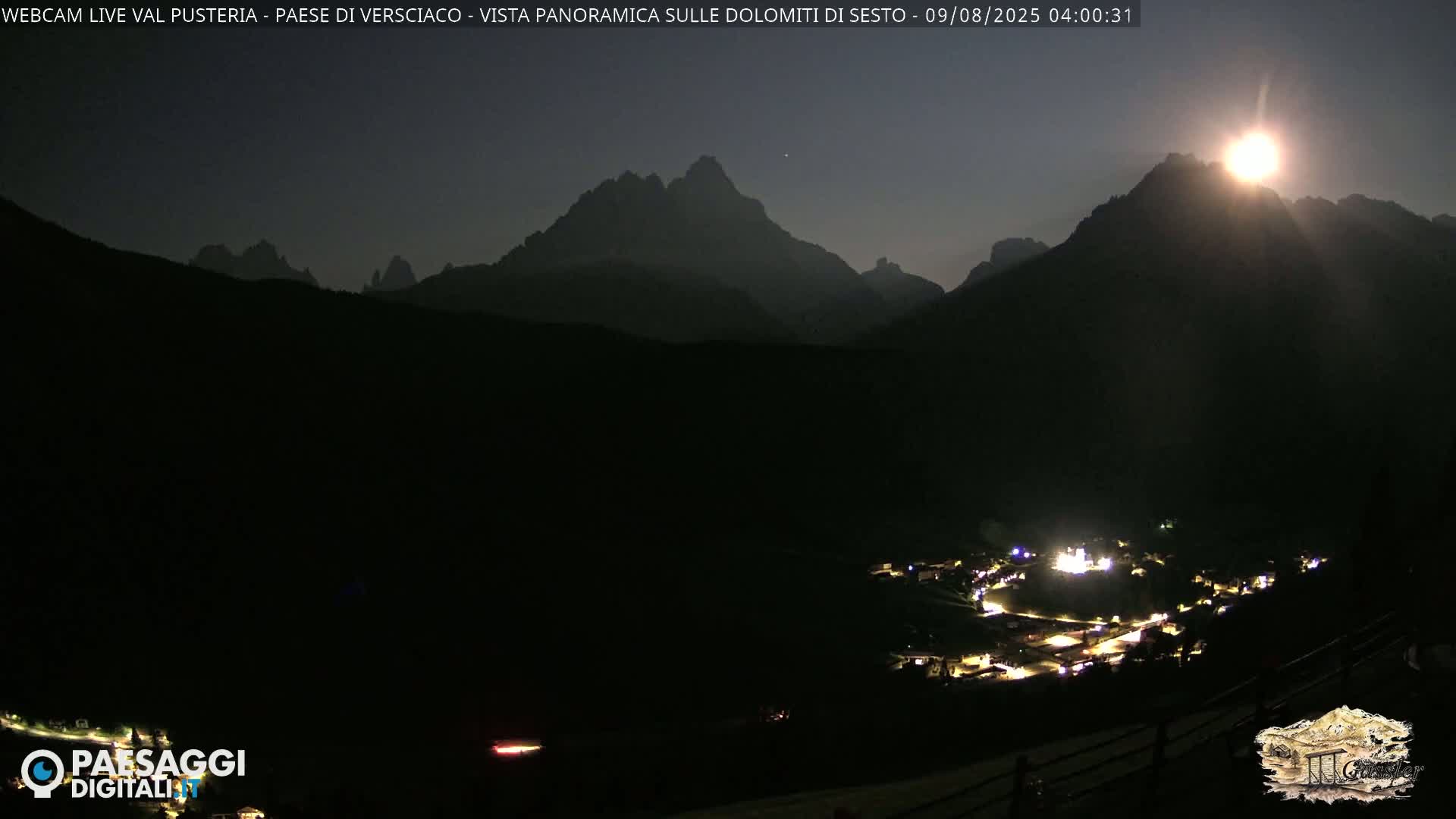 Val Pusteria (Puster Valley), Versciaco Vierschach Village & 3 Zinnen Dolomites Mountain View Live Cam - South Tyrol (Bolzano) , Trentino-South Tyrol (Trentino-Alto Adige/Südtirol), Italy