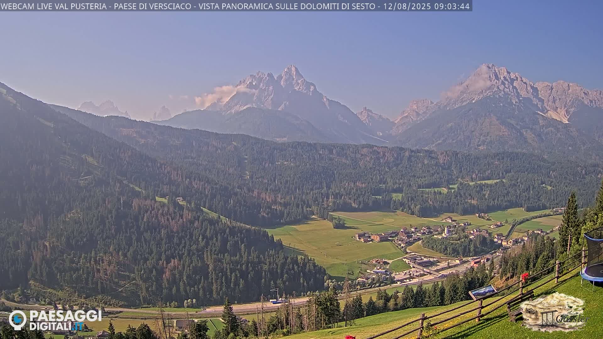 Val Pusteria (Puster Valley), Versciaco Vierschach Village & 3 Zinnen Dolomites Mountain View Live Cam - South Tyrol (Bolzano) , Trentino-South Tyrol (Trentino-Alto Adige/Südtirol), Italy