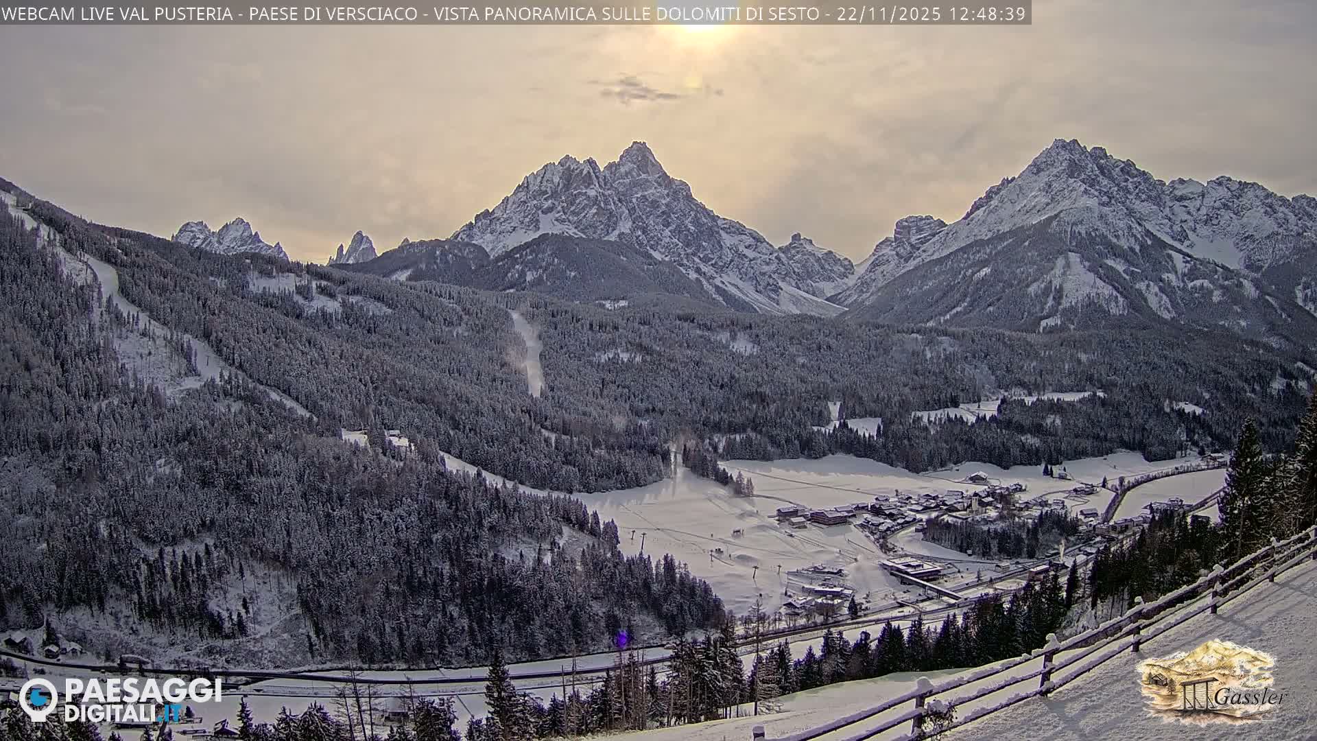Val Pusteria (Puster Valley), Versciaco Vierschach Village & 3 Zinnen Dolomites Mountain View Live Cam - South Tyrol (Bolzano) , Trentino-South Tyrol (Trentino-Alto Adige/Südtirol), Italy