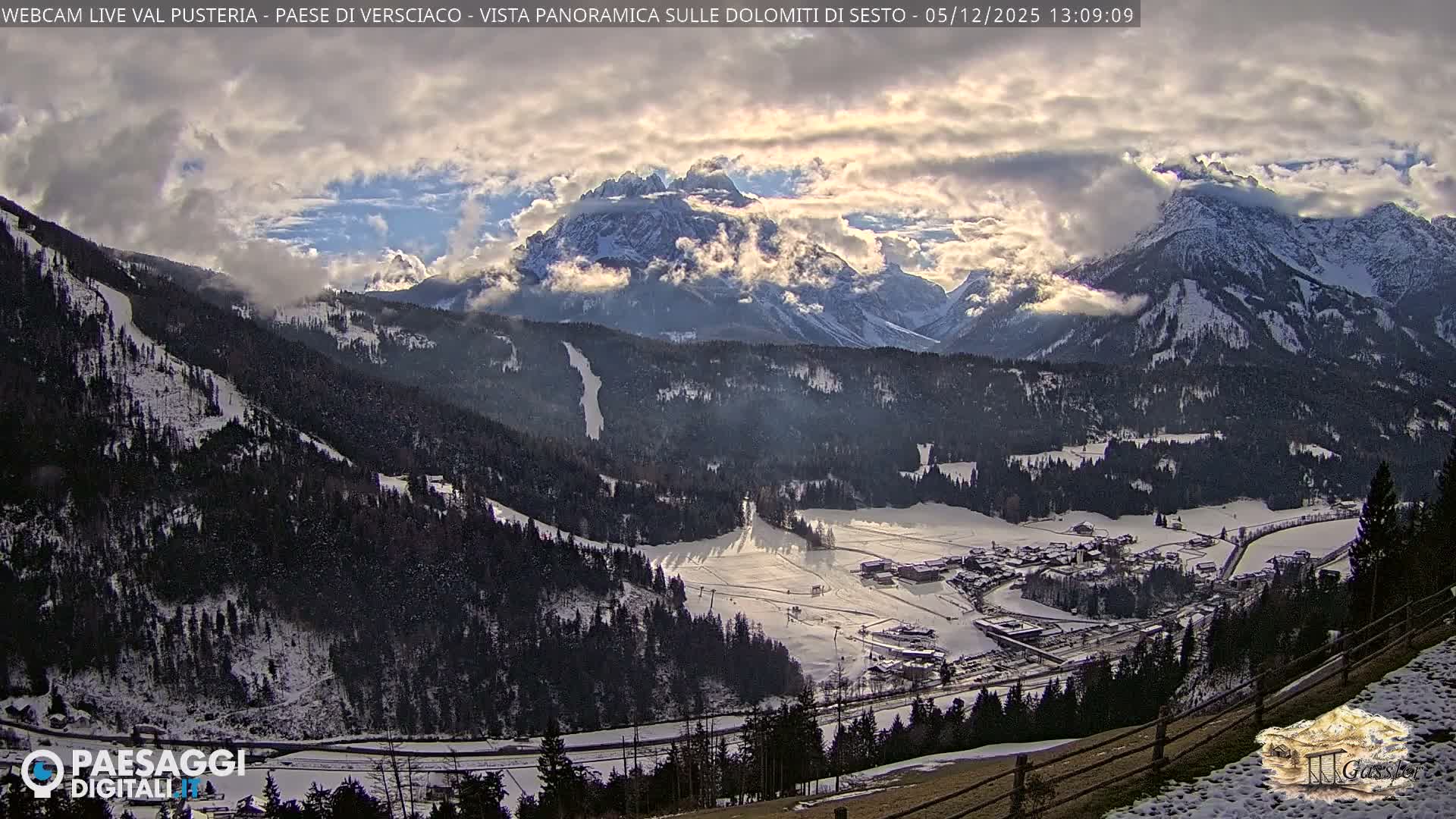 Val Pusteria (Puster Valley), Versciaco Vierschach Village & 3 Zinnen Dolomites Mountain View Live Cam - South Tyrol (Bolzano) , Trentino-South Tyrol (Trentino-Alto Adige/Südtirol), Italy