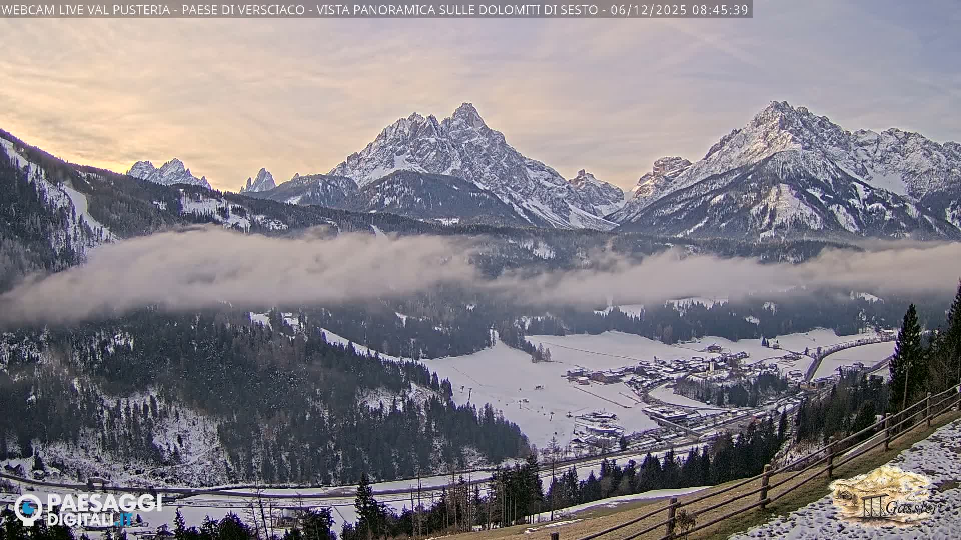 Val Pusteria (Puster Valley), Versciaco Vierschach Village & 3 Zinnen Dolomites Mountain View Live Cam - South Tyrol (Bolzano) , Trentino-South Tyrol (Trentino-Alto Adige/Südtirol), Italy