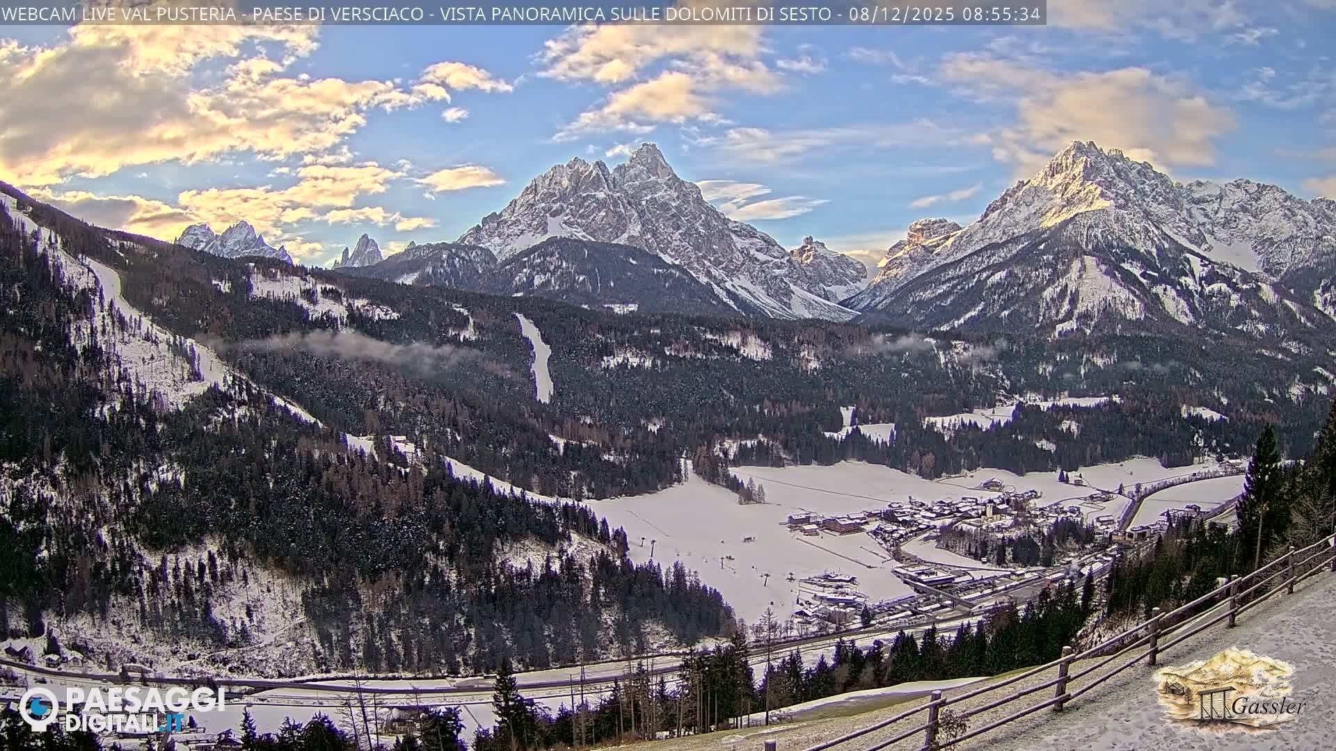Val Pusteria (Puster Valley), Versciaco Vierschach Village & 3 Zinnen Dolomites Mountain View Live Cam - South Tyrol (Bolzano) , Trentino-South Tyrol (Trentino-Alto Adige/Südtirol), Italy
