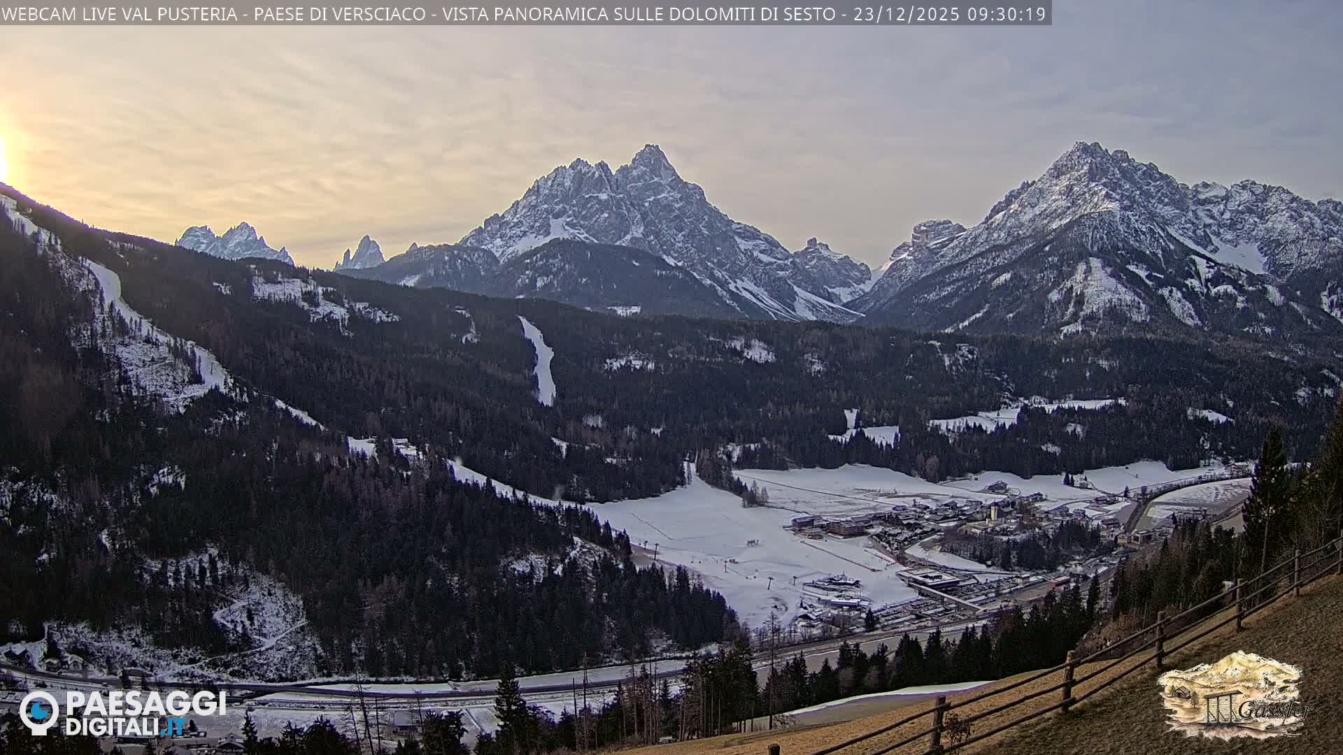 Val Pusteria (Puster Valley), Versciaco Vierschach Village & 3 Zinnen Dolomites Mountain View Live Cam - South Tyrol (Bolzano) , Trentino-South Tyrol (Trentino-Alto Adige/Südtirol), Italy