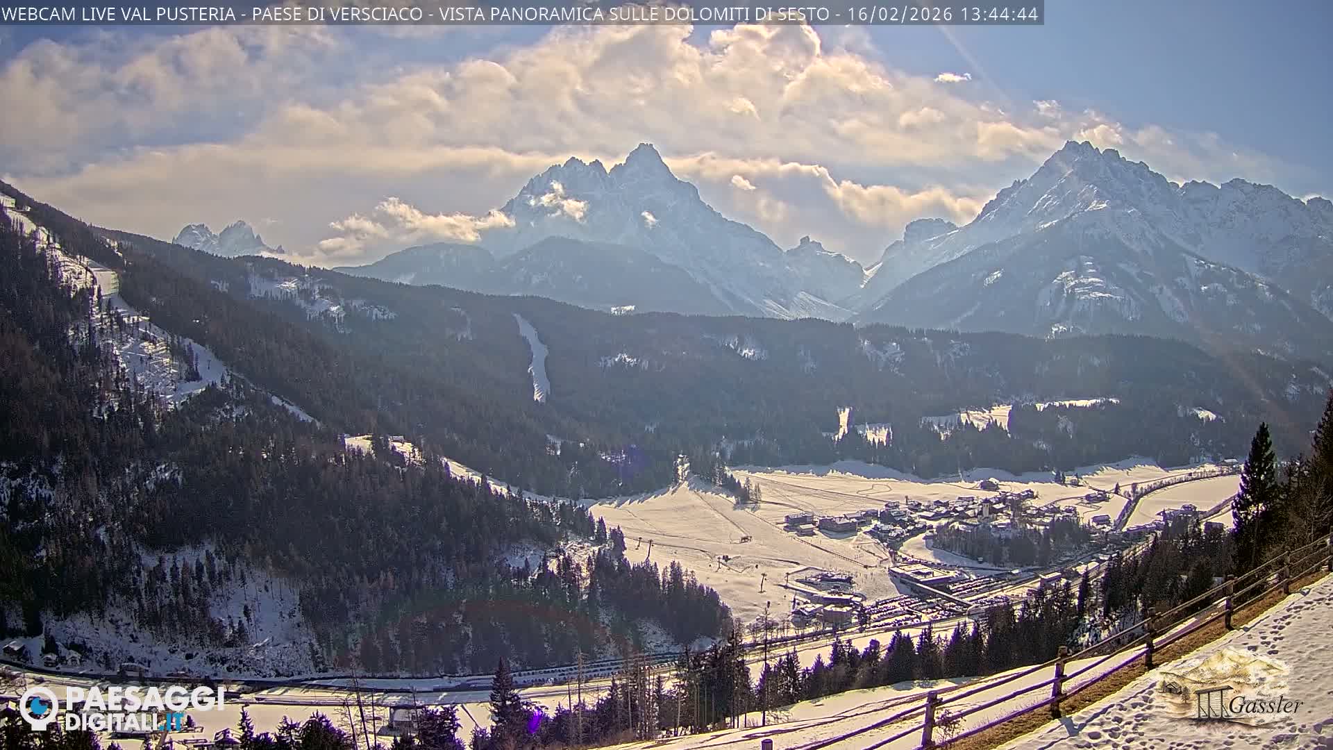 Val Pusteria (Puster Valley), Versciaco Vierschach Village & 3 Zinnen Dolomites Mountain View Live Cam - South Tyrol (Bolzano) , Trentino-South Tyrol (Trentino-Alto Adige/Südtirol), Italy