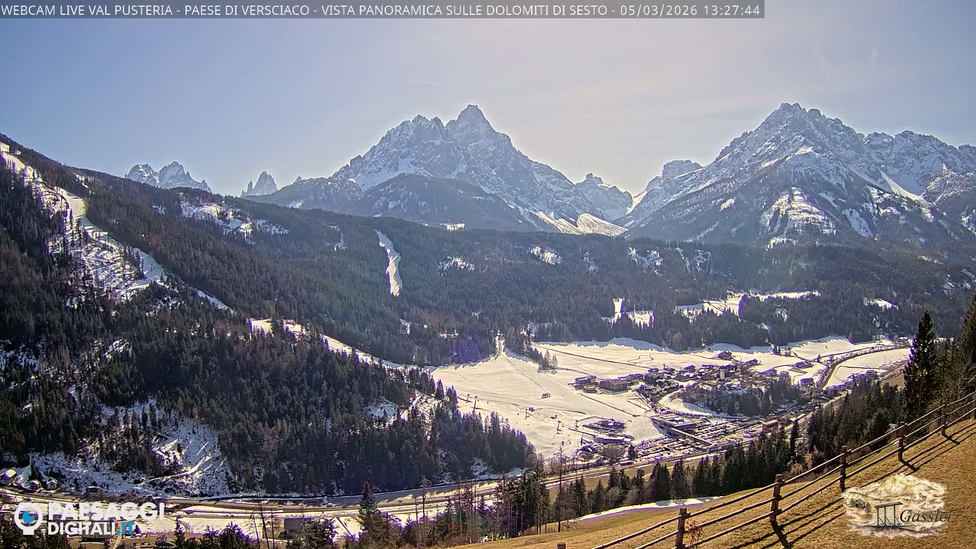 Val Pusteria (Puster Valley), Versciaco Vierschach Village & 3 Zinnen Dolomites Mountain View Live Cam - South Tyrol (Bolzano) , Trentino-South Tyrol (Trentino-Alto Adige/Südtirol), Italy