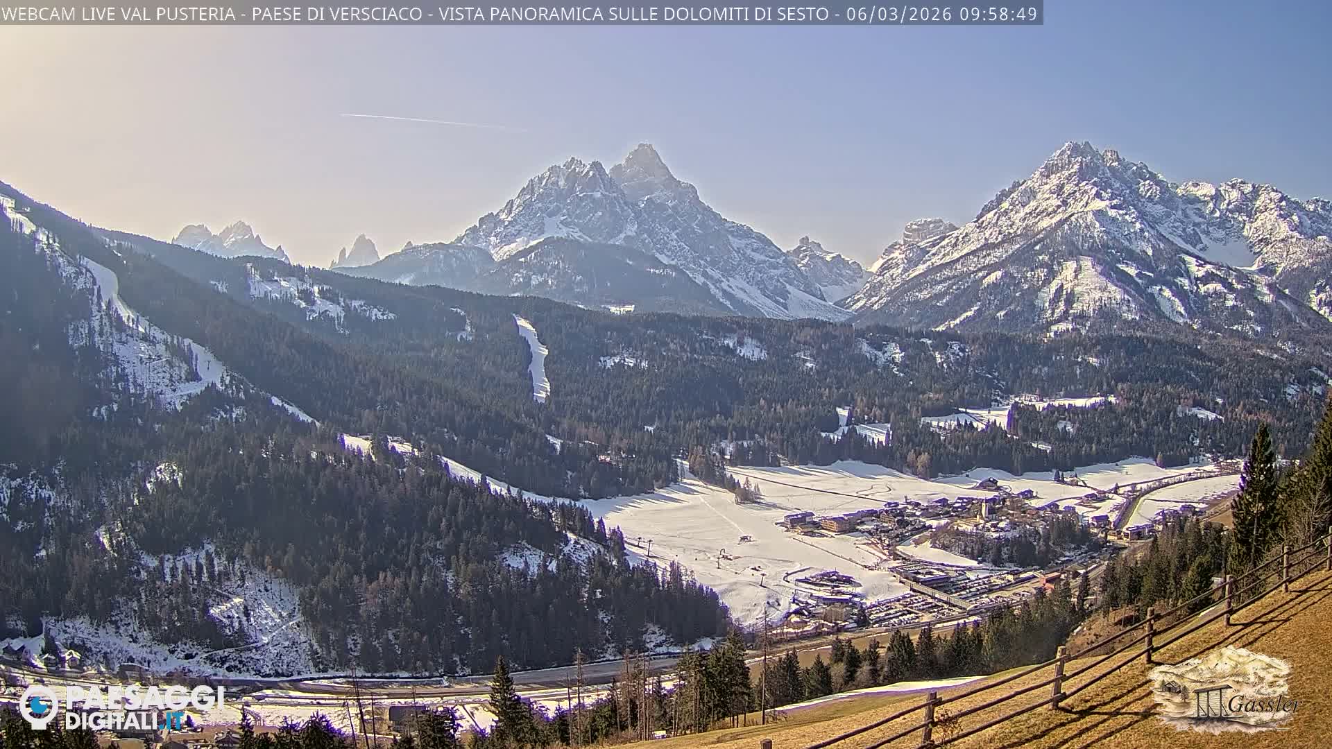 Val Pusteria (Puster Valley), Versciaco Vierschach Village & 3 Zinnen Dolomites Mountain View Live Cam - South Tyrol (Bolzano) , Trentino-South Tyrol (Trentino-Alto Adige/Südtirol), Italy