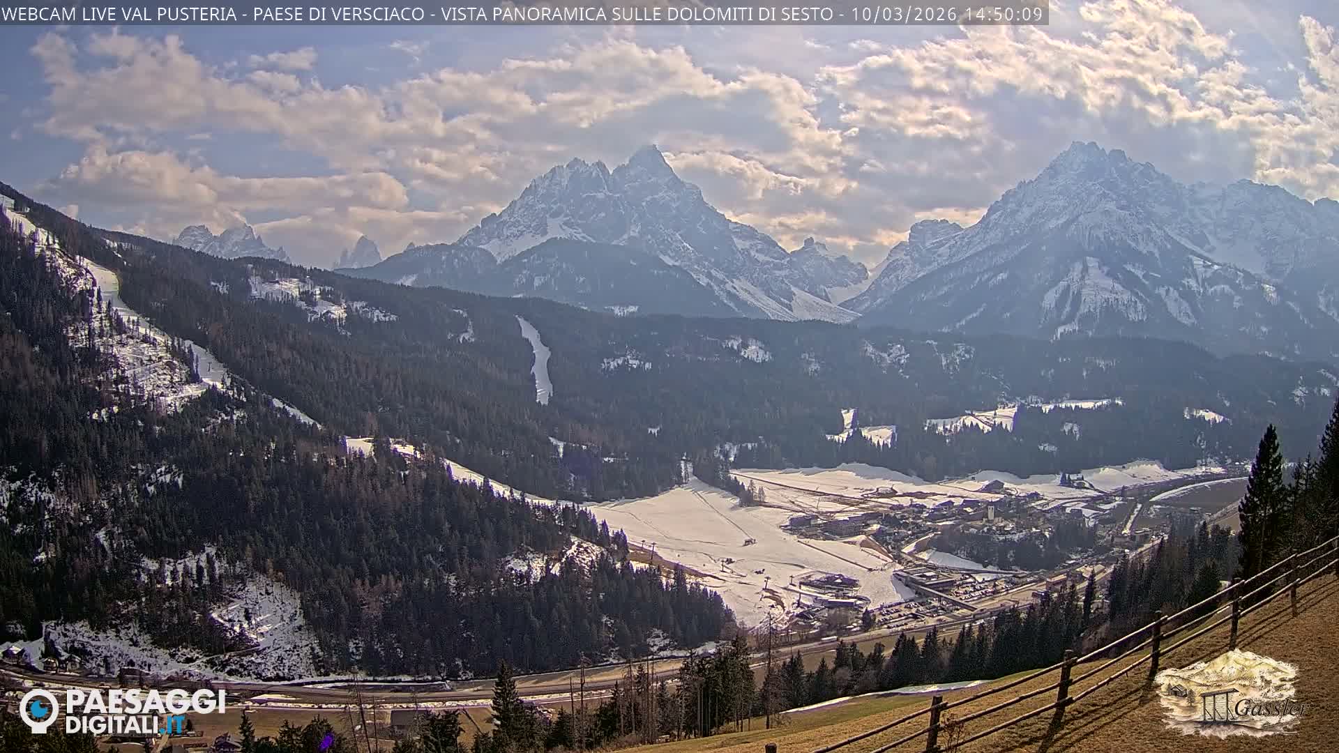 Val Pusteria (Puster Valley), Versciaco Vierschach Village & 3 Zinnen Dolomites Mountain View Live Cam - South Tyrol (Bolzano) , Trentino-South Tyrol (Trentino-Alto Adige/Südtirol), Italy