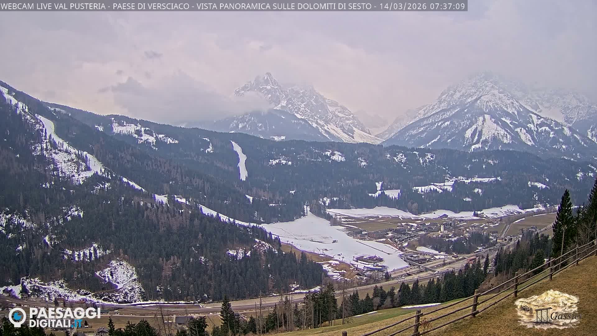 Val Pusteria (Puster Valley), Versciaco Vierschach Village & 3 Zinnen Dolomites Mountain View Live Cam - South Tyrol (Bolzano) , Trentino-South Tyrol (Trentino-Alto Adige/Südtirol), Italy