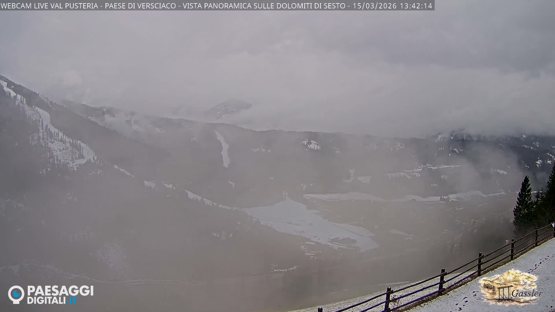 Val Pusteria (Puster Valley), Versciaco Vierschach Village & 3 Zinnen Dolomites Mountain View Live Cam - South Tyrol (Bolzano) , Trentino-South Tyrol (Trentino-Alto Adige/Südtirol), Italy