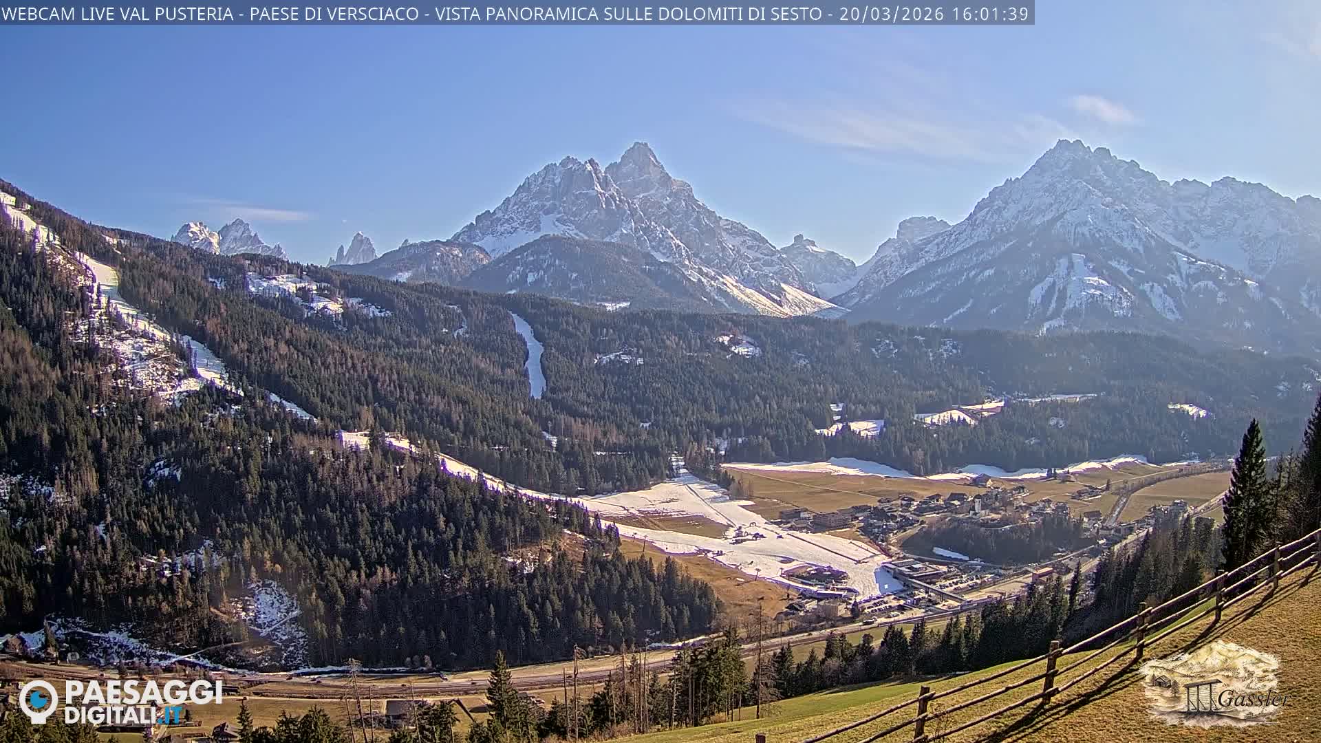 Val Pusteria (Puster Valley), Versciaco Vierschach Village & 3 Zinnen Dolomites Mountain View Live Cam - South Tyrol (Bolzano) , Trentino-South Tyrol (Trentino-Alto Adige/Südtirol), Italy