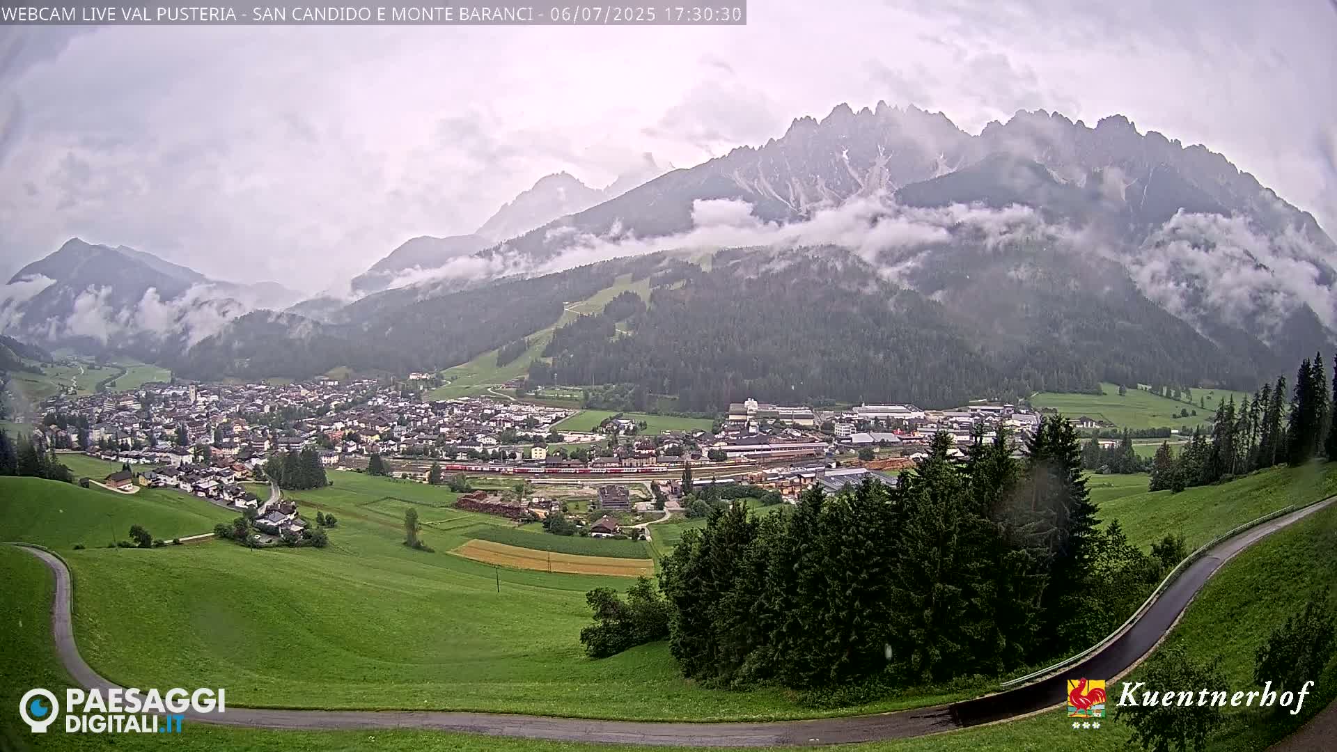 Val Pusteria (Puster Valley), San Candido (Innichen) Village & Monte Baranci Mount View Live Cam - South Tyrol (Bolzano) , Trentino-South Tyrol (Trentino-Alto Adige/Südtirol), Italy