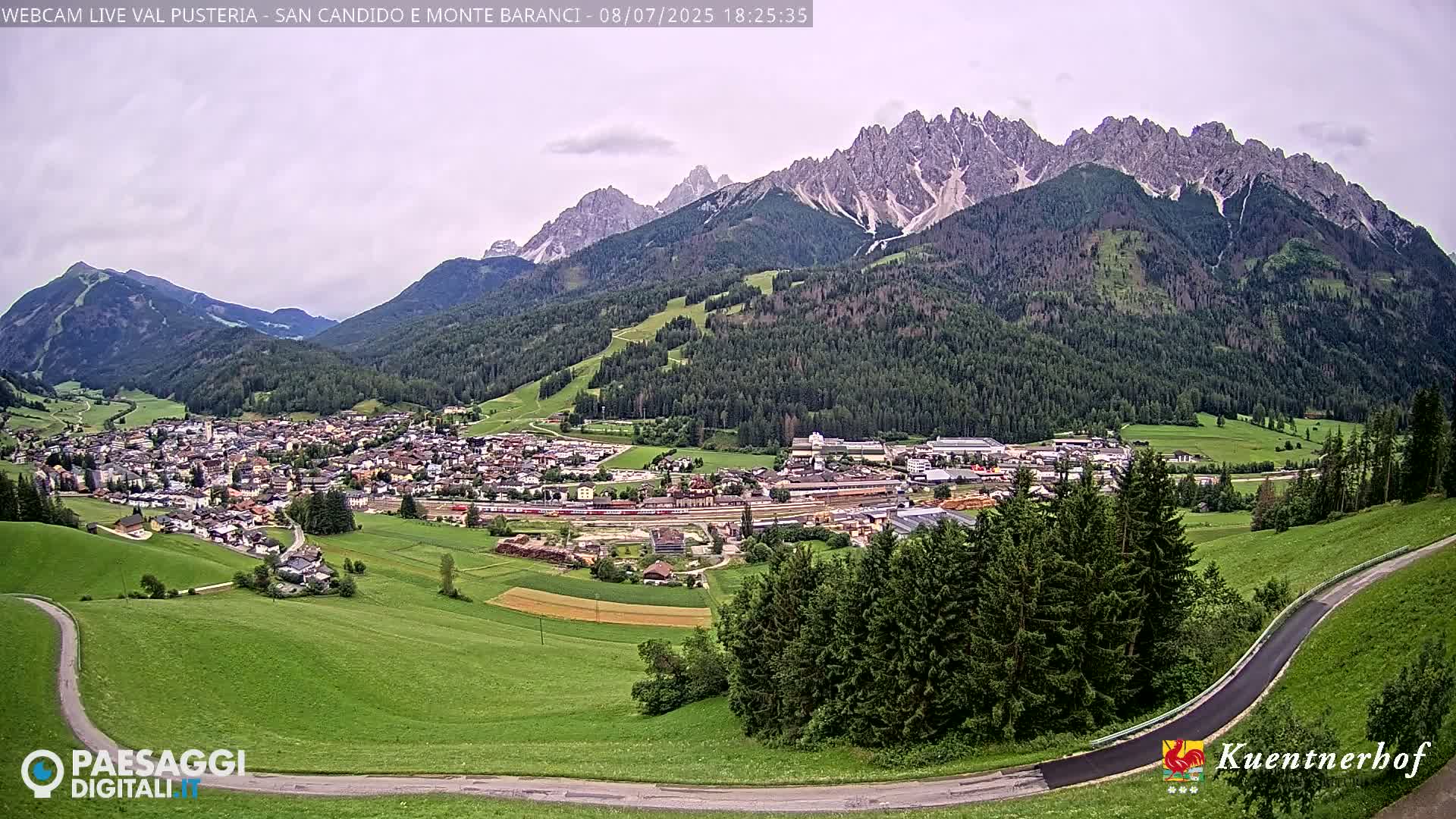 Val Pusteria (Puster Valley), San Candido (Innichen) Village & Monte Baranci Mount View Live Cam - South Tyrol (Bolzano) , Trentino-South Tyrol (Trentino-Alto Adige/Südtirol), Italy